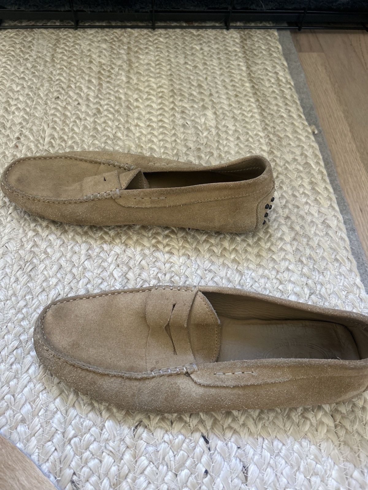 Tod's Tod’s beige suede drivers/loafers Size US 10.5 / EU 43-44 - 4 Thumbnail