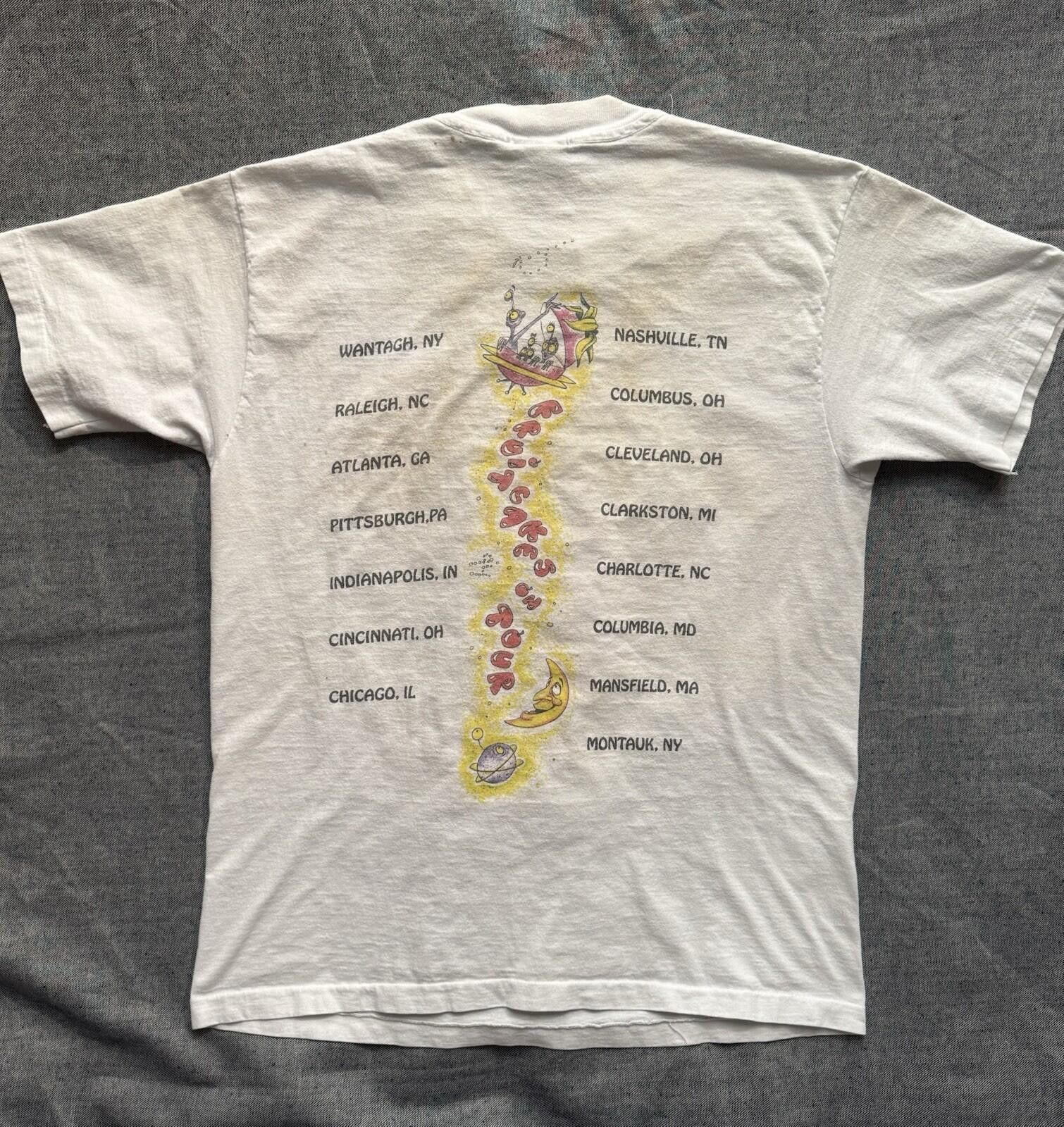 Vintage Vintage Jimmy Buffett Fruitcakes On Tour 1994 Giant Shirt L Size ONE SIZE - 2 Thumbnail