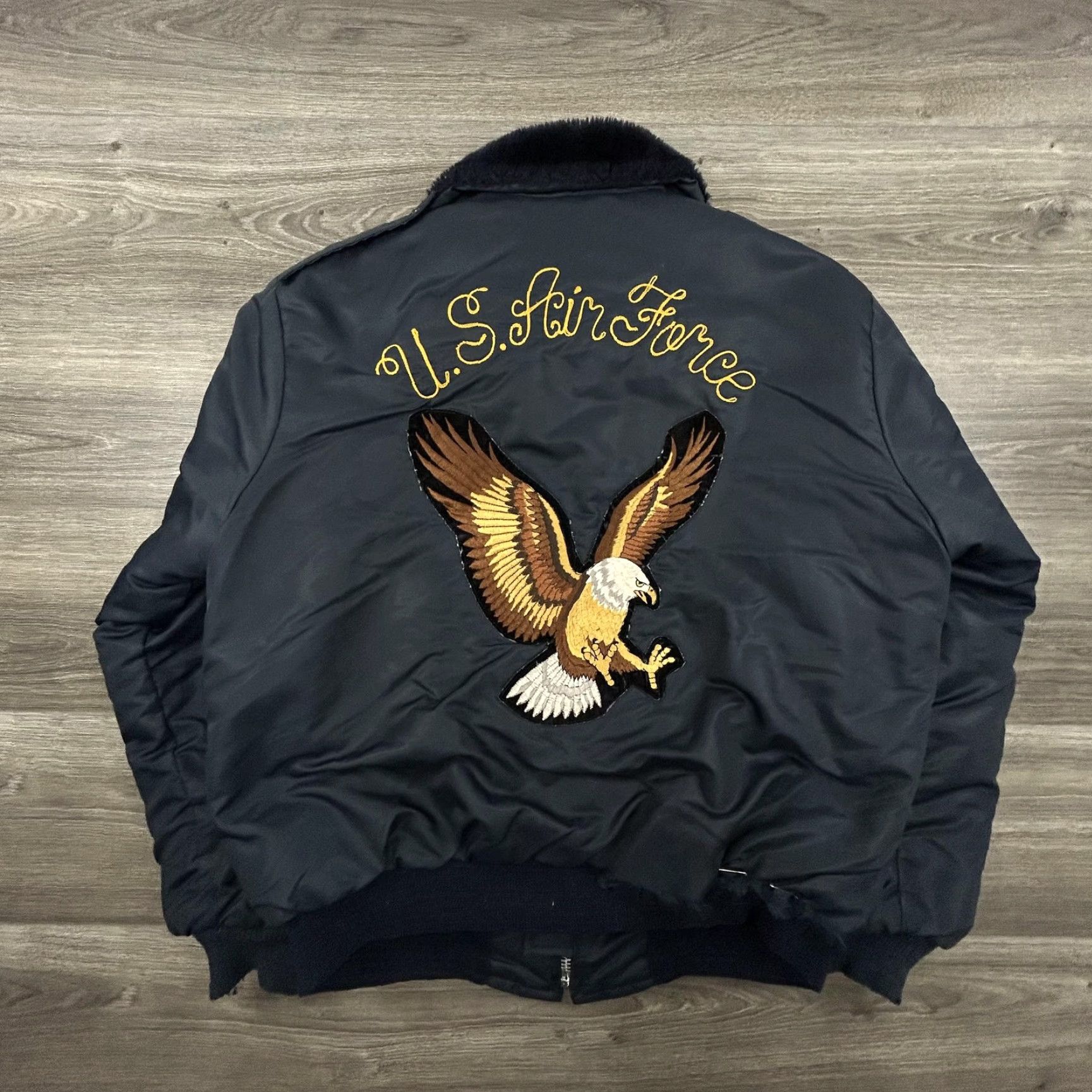 Vintage VINTAGE US Air Force Bomber Jacket Mens L Blue Nylon Fur Embroidered Eagle Patch Quilted Size US L / EU 52-54 / 3 - 2 Thumbnail