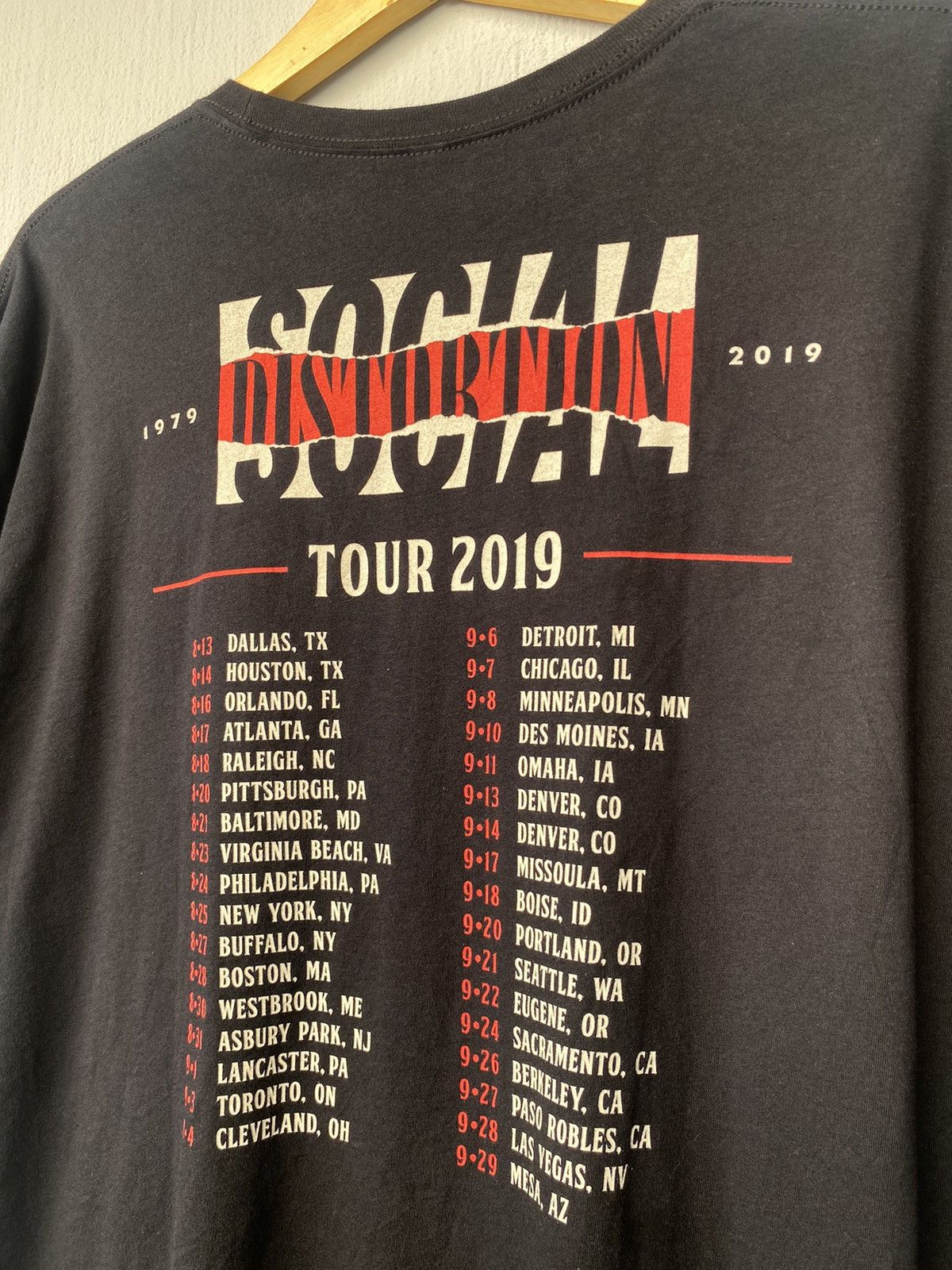 Band Tees SOCIAL DISTORTION TOUR 2019 TEE Size US XL / EU 56 / 4 - 5 Thumbnail