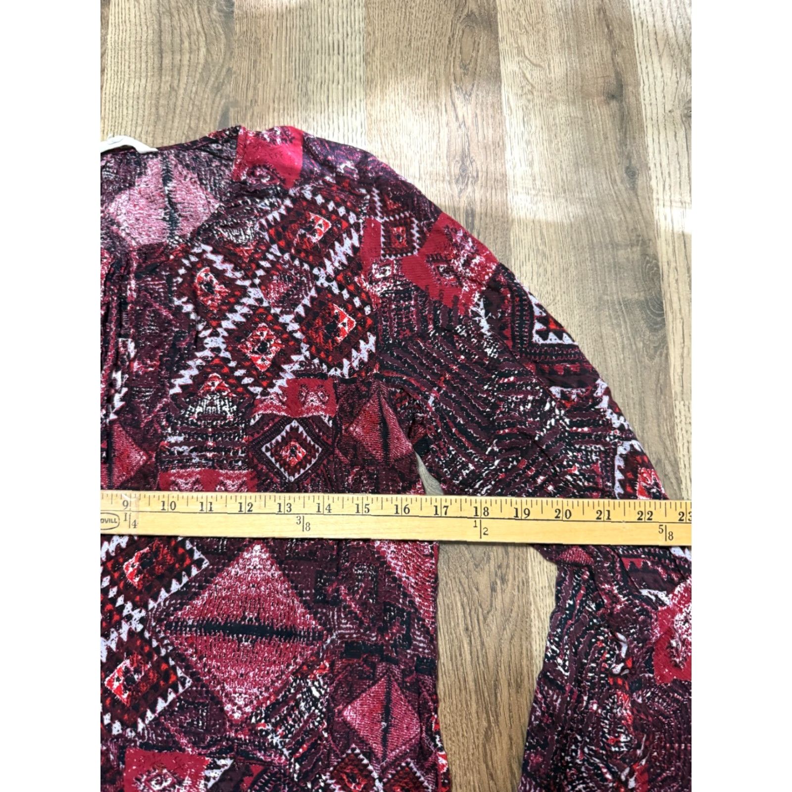 BB Dakota BB Dakota Shirt Womens Size Small Red Purple Black Long Sleeve Allover Print Size S / US 4 / IT 40 - 6 Thumbnail