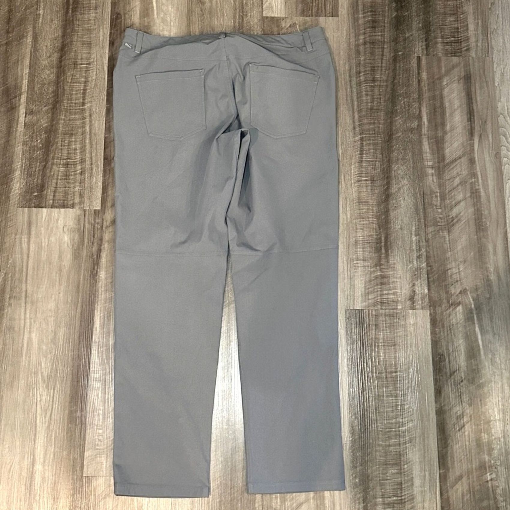 Lululemon Lululemon ABC Classic Fit Warpstreme 5 Pocket Pants - 36 Men Regular Gray Chino Inseam 31 Length 40 MS8798 Size US 36 / EU 52 - 3 Thumbnail