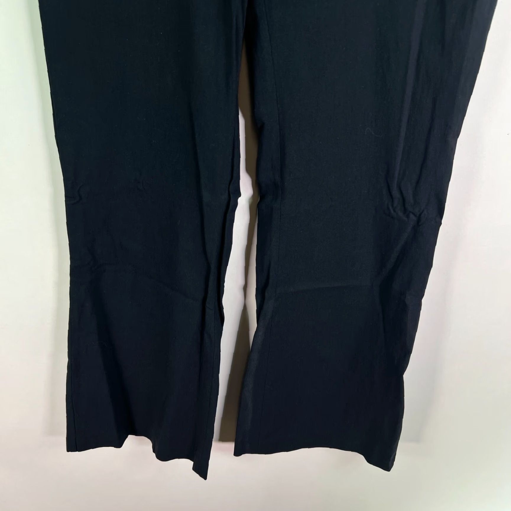 Express Express Black Flared Leg Pants Womens Size 8 32X31 Knit Stretch Pockets High Rise Flat Front Size 30" / US 8 / IT 44 - 4 Thumbnail