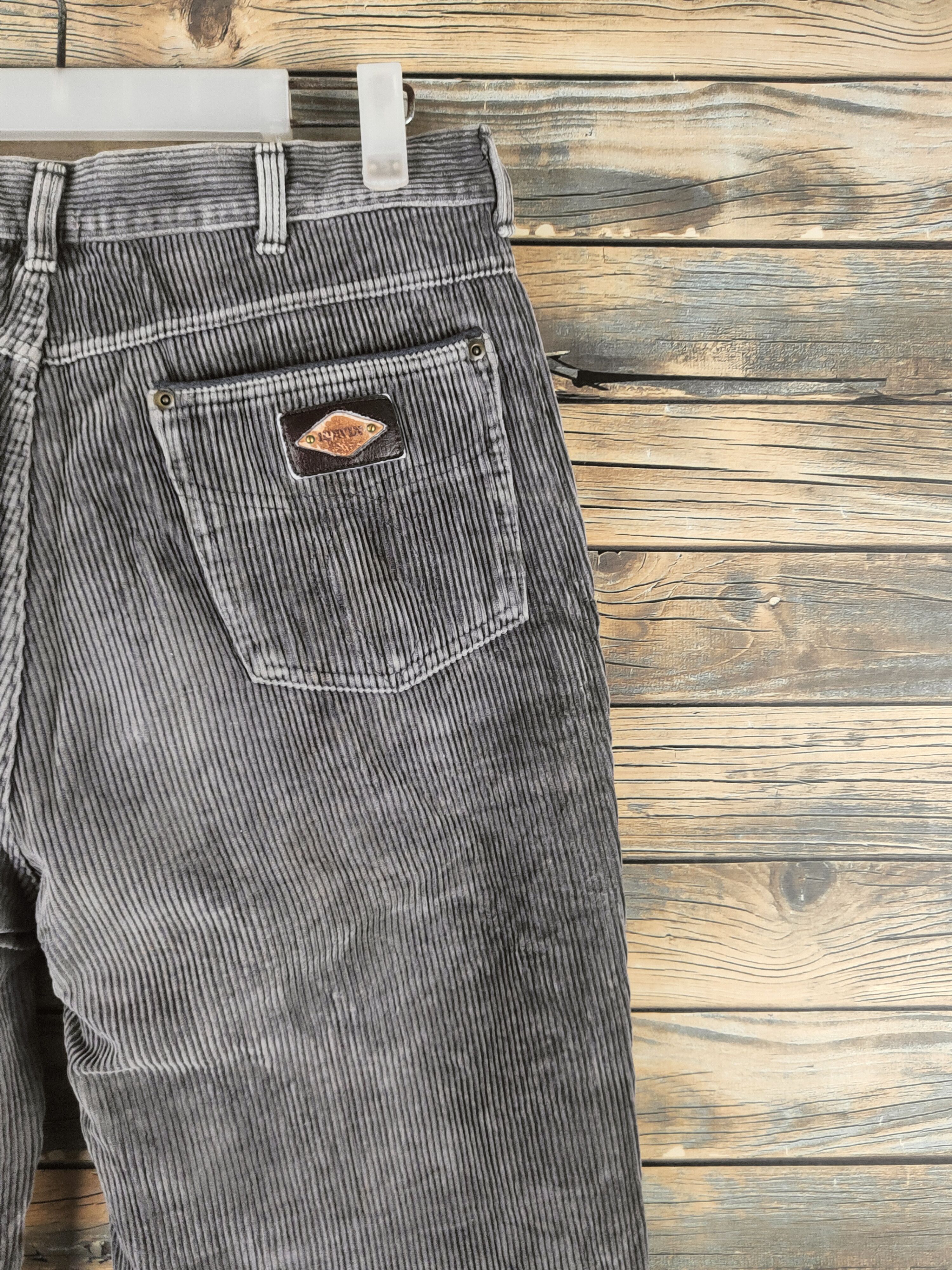 Edwin DL Edwin Dark Gray vintage japan Corduroy Pants #46-865 Size US 32 / EU 48 - 11 Thumbnail
