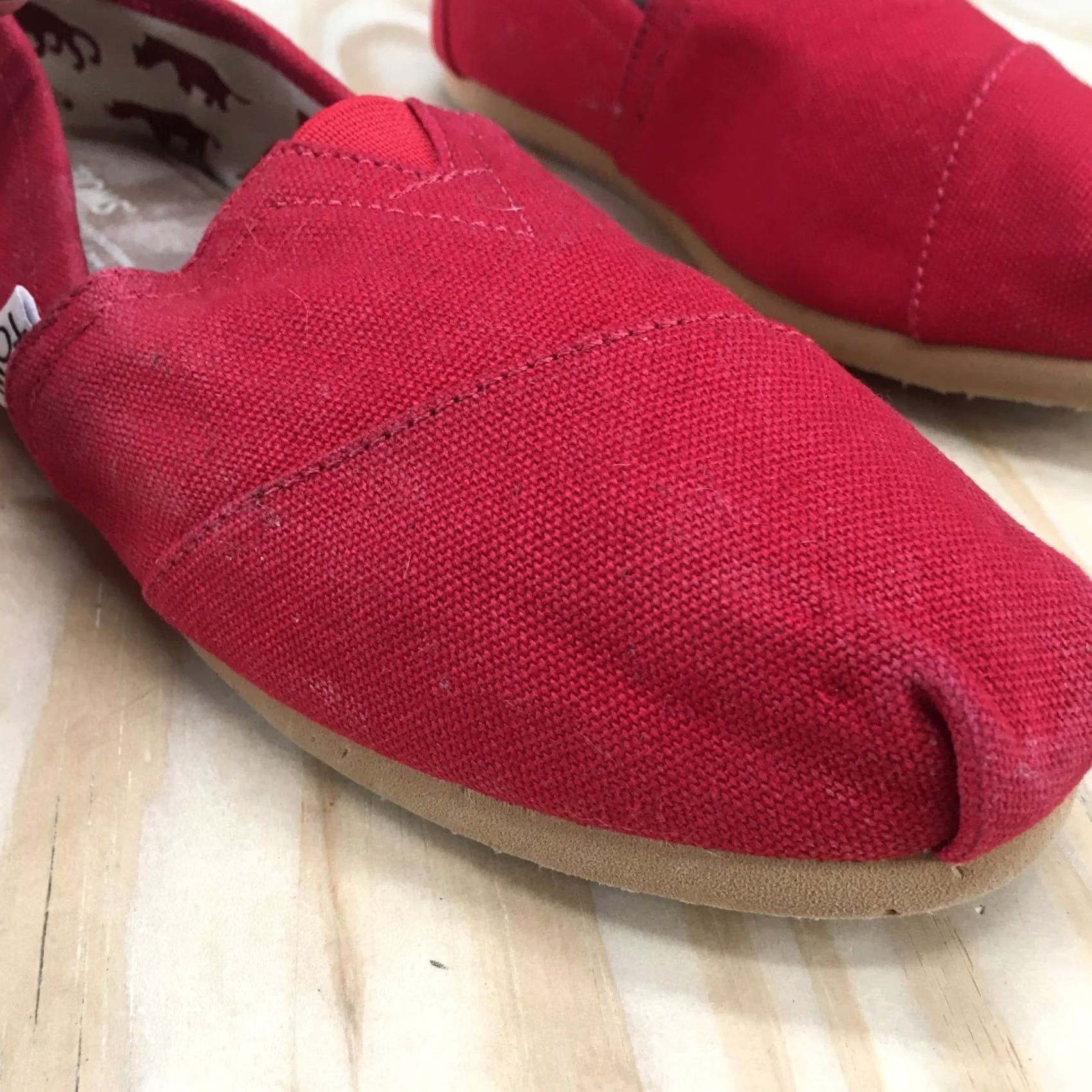 Toms TOMS Alpargata Slip-On Flats Womens 7.5 Red Canvas Casual Comfort Low Top Shoes Size M / US 6-8 / IT 42-44 - 4 Thumbnail