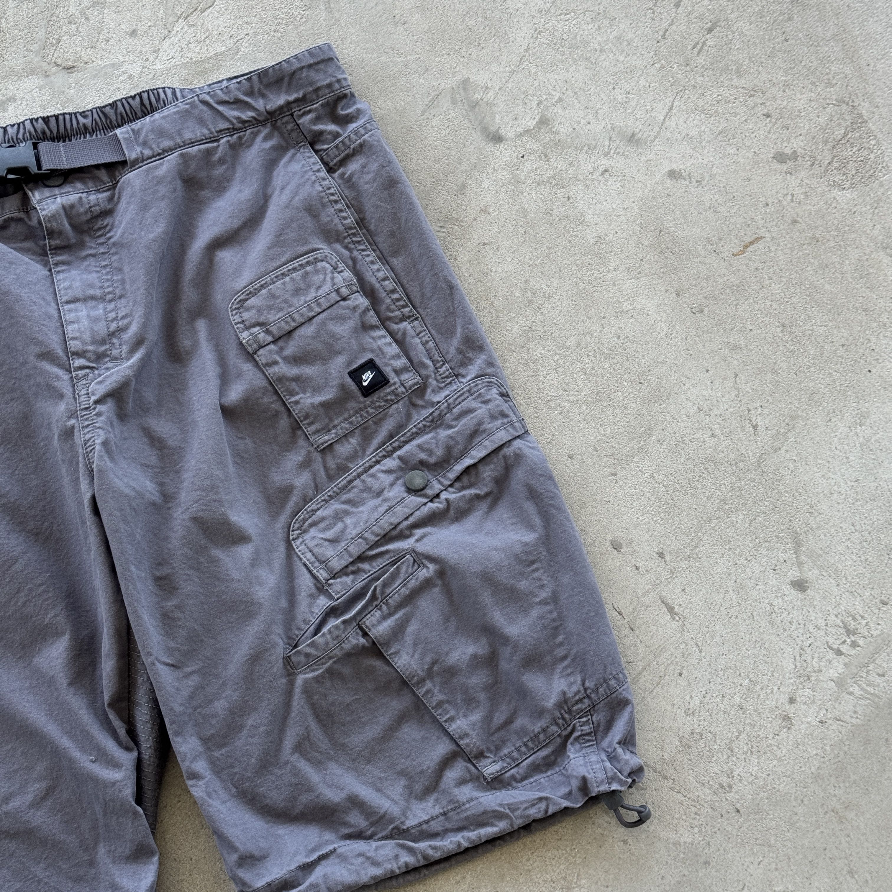 Nike Nike Sportswear Gorpcore Tactical Cargo Shorts Grey M Size US 32 / EU 48 - 3 Thumbnail