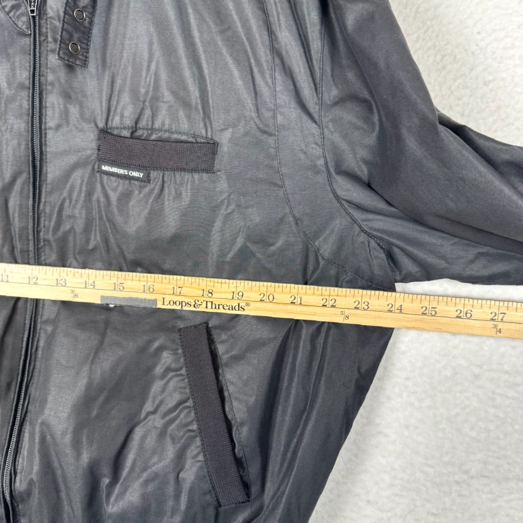 Members Only VINTAGE Members Only Europe Craft Men's 44 Black Bomber Jacket 90s 80s Size US S / EU 44-46 / 1 - 7 Thumbnail