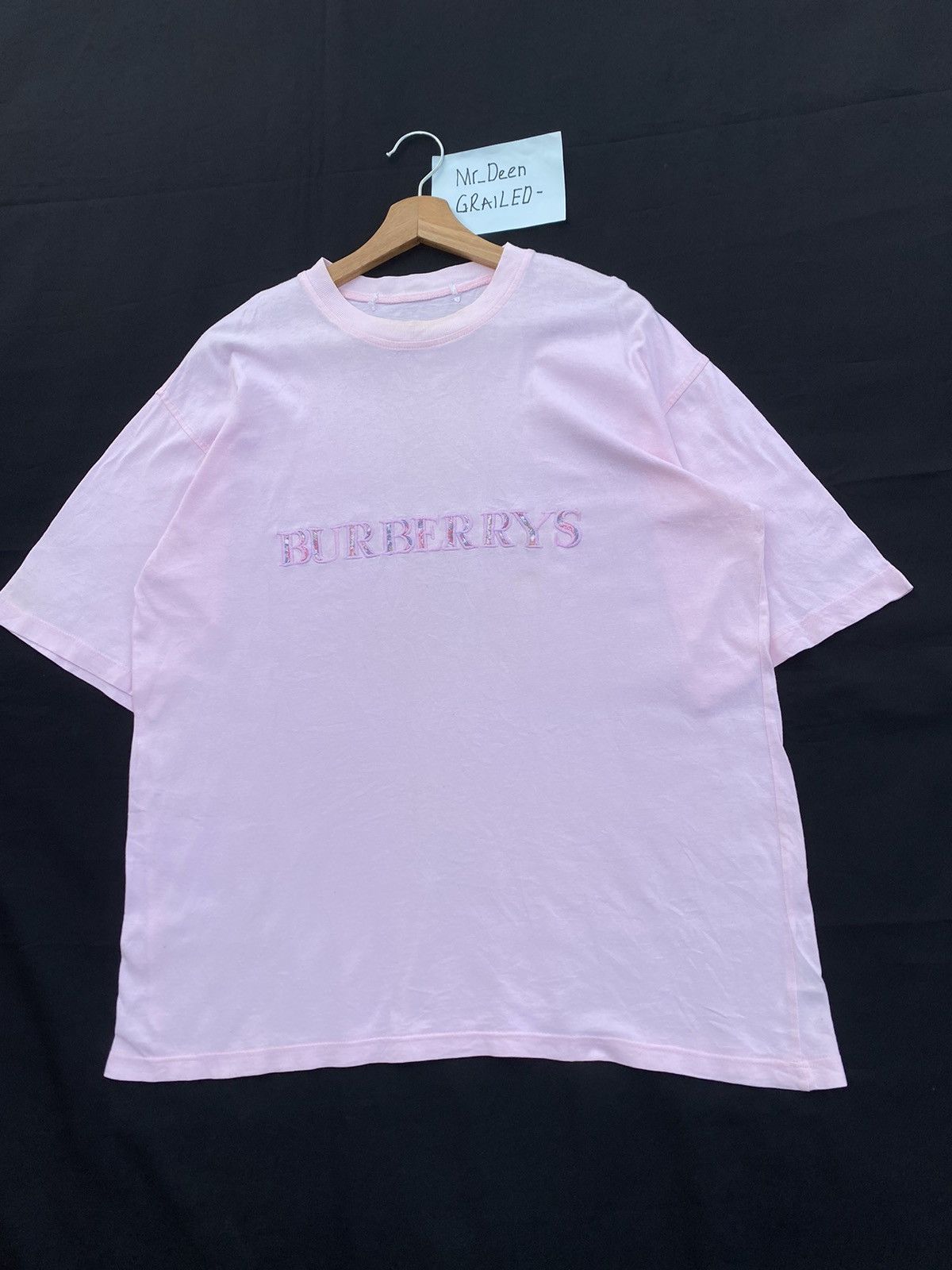 Vintage Rare Vintage 90s Burberry Embossed Tshirt Size US L / EU 52-54 / 3 - 4 Thumbnail