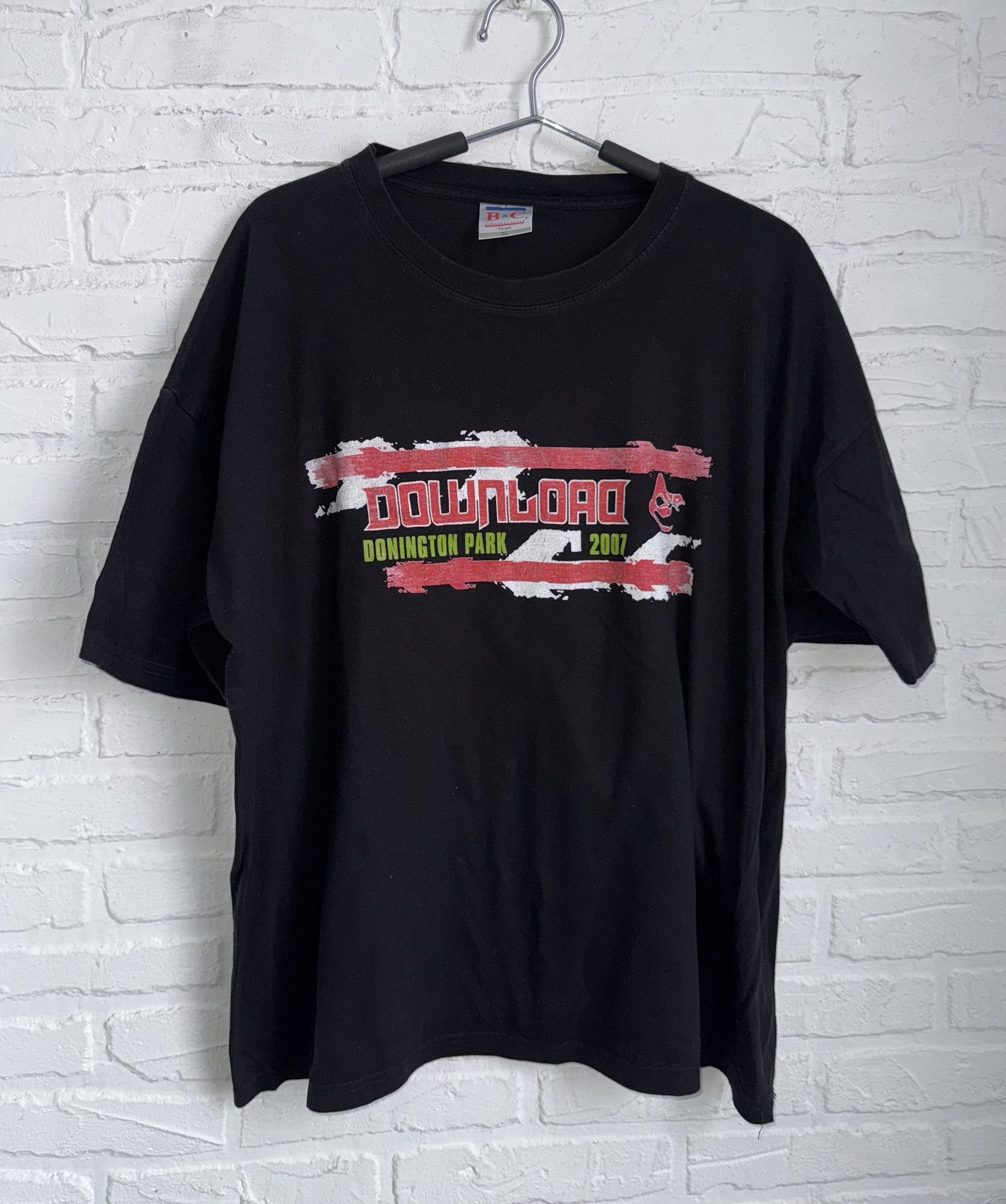Band Tees Vintage Download Festival Donington Park 2007 t-shirt Size US XL / EU 56 / 4 - 1 Thumbnail