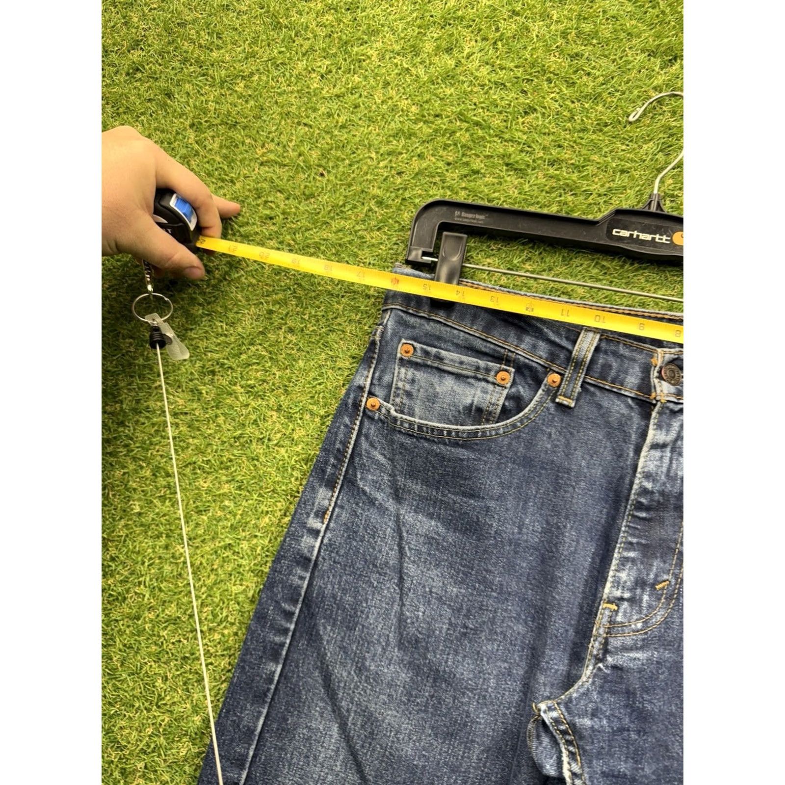 Levi's Levi's 505 Jeans Mens 31x36 Blue Regular Fit Straight Denim Zip Fly Button Closure 2010s Size US 31 - 5 Thumbnail