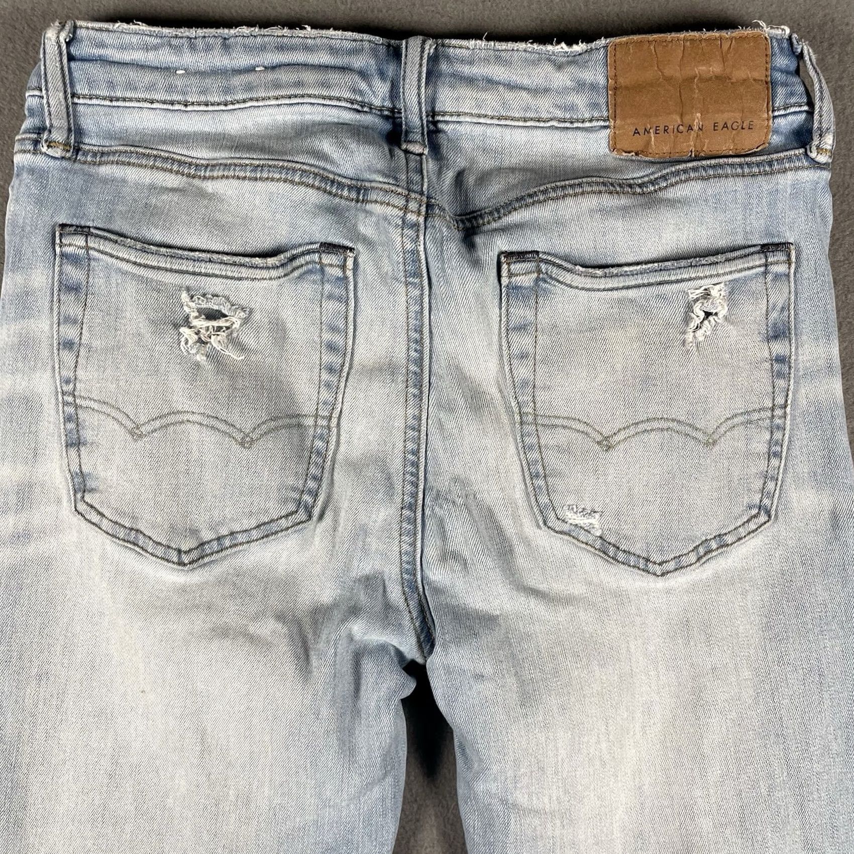 American Eagle Outfitters American Eagle AE Jeans Mens 30x34 Light Wash Slim Cozy Air Flex Distressed Size US 30 / EU 46 - 5 Thumbnail