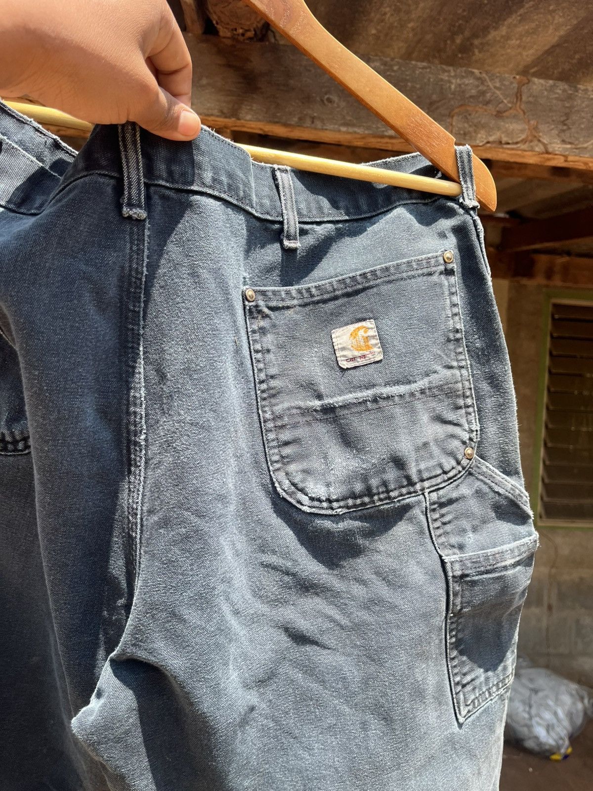 Vintage Thrashed Carhartt Double Knee Fade Black Distressed Size US 38 / EU 54 - 7 Thumbnail