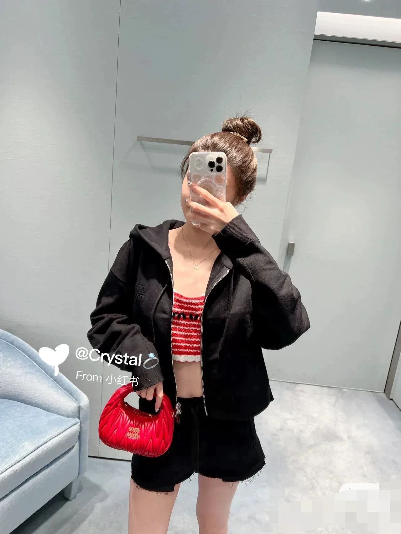 Miu Miu miumiu black logo zip-up hoodie size s Size US S / EU 44-46 / 1 - 1 Thumbnail