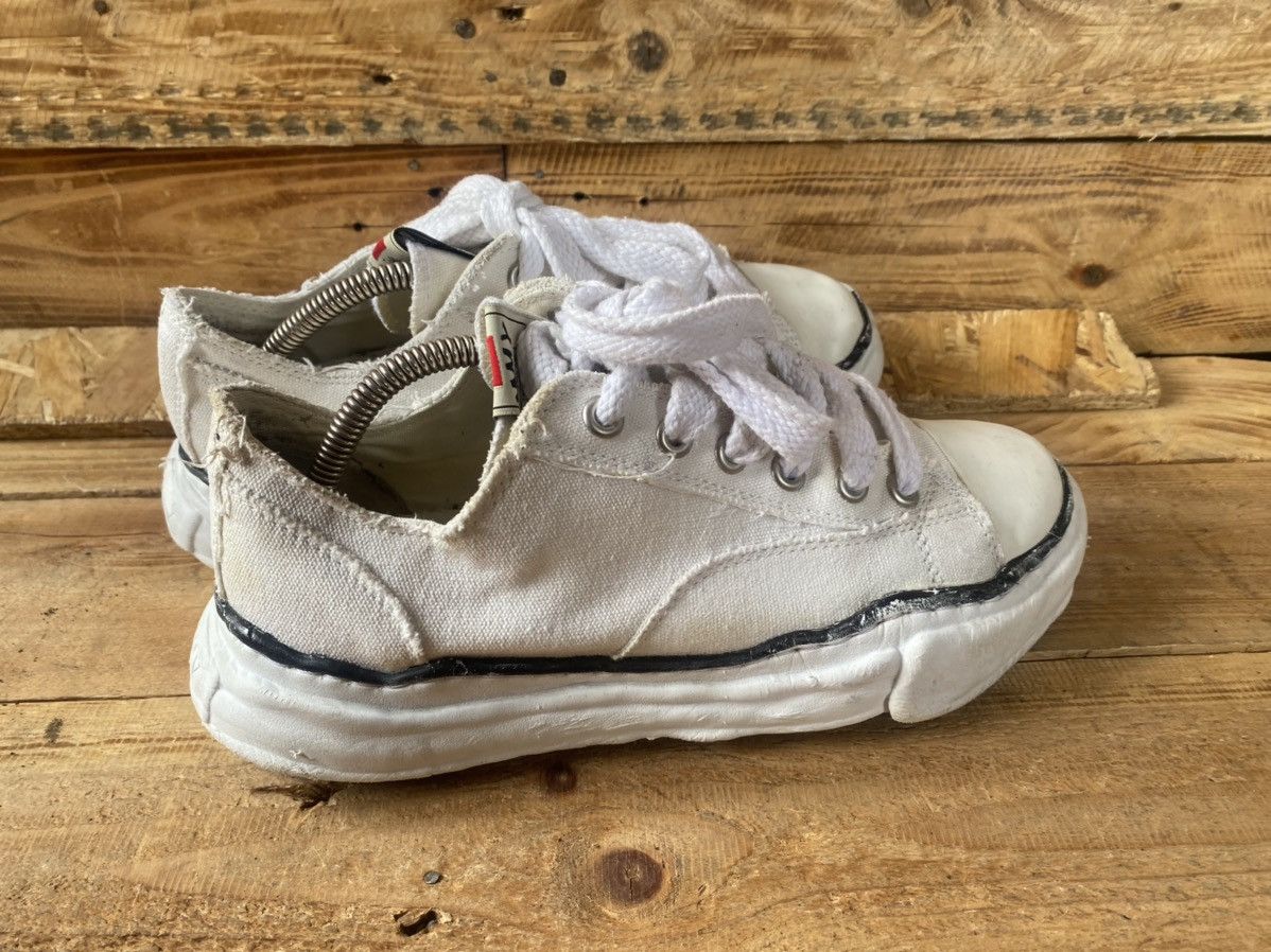 Maison MIHARA YASUHIRO Maison mihara yasuhiro white low-too canvas sneakers sz 41 Size US 8 / EU 41 - 12 Thumbnail