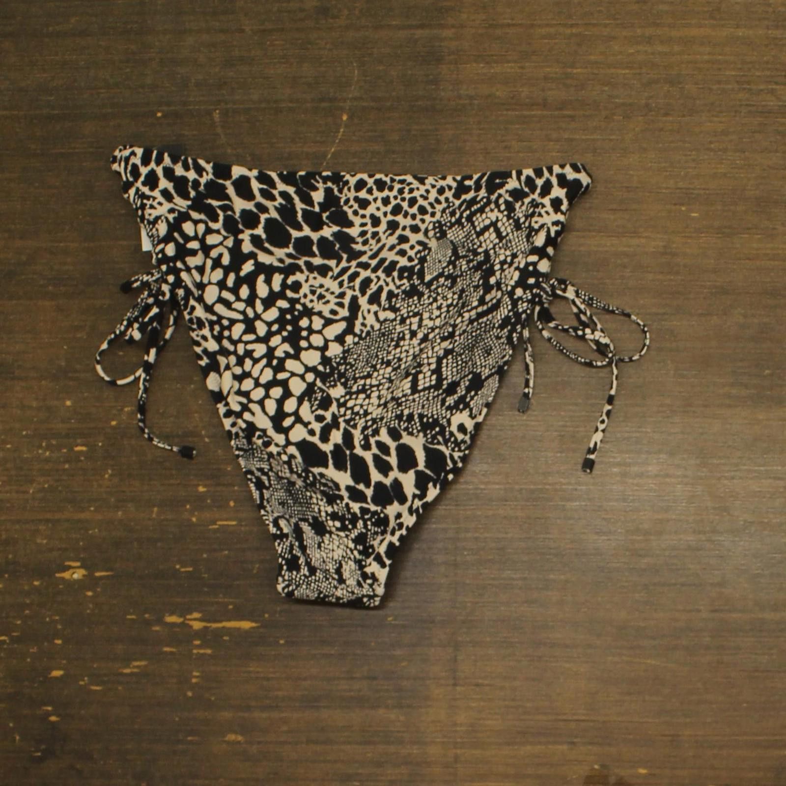 Bar III Nwt Bar Iii Printed Lace Up Bikini Bottoms Black Multi Xl Size ONE SIZE - 2 Thumbnail