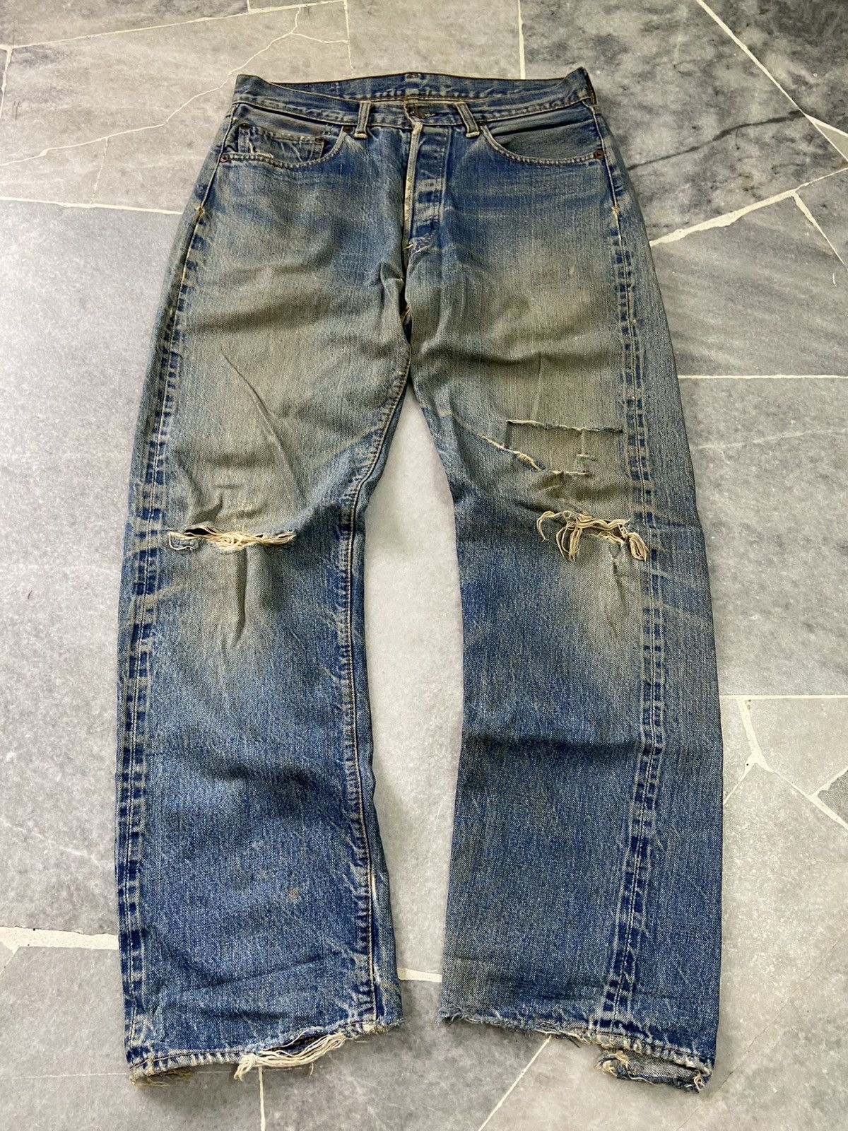 Levi's Vintage 60s 70s Levi’s 501 Big E Selvedge jeans Button No6 Size US 32 / EU 48 - 5 Thumbnail
