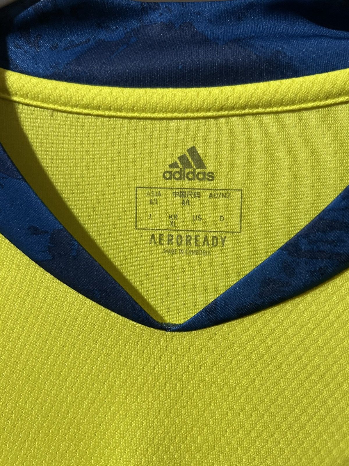 Adidas Juventus gk jersey longsleeve buffon Size US L / EU 52-54 / 3 - 5 Thumbnail