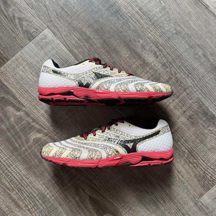 Mizuno MIZUNO • Wave Sayonara 2 (12.5M) Size US 12.5 / EU 45-46 - 2 Thumbnail