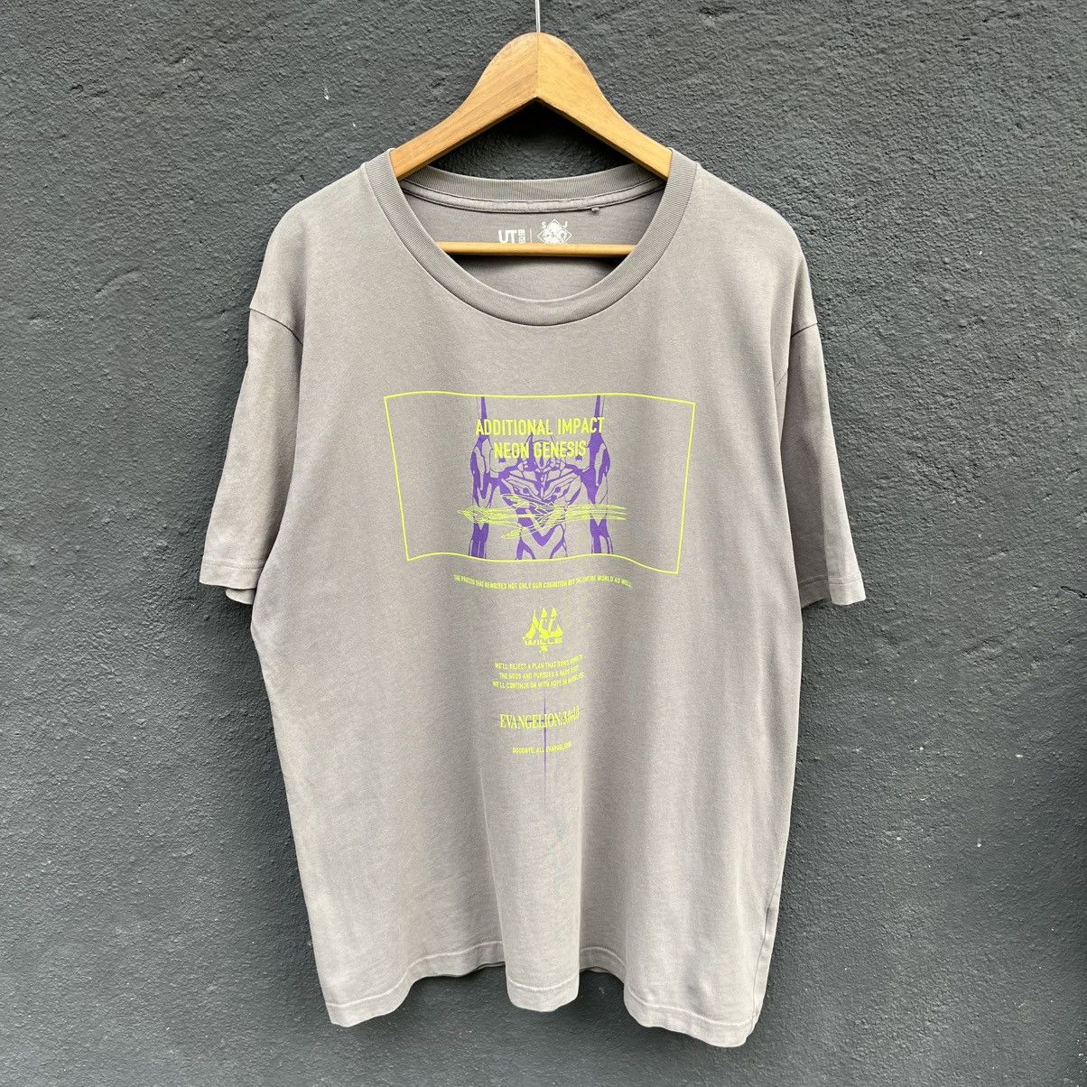 Uniqlo Thrashed Faded Evangelion X Uniqlo Anima Tee Size US XL / EU 56 / 4 - 1 Thumbnail