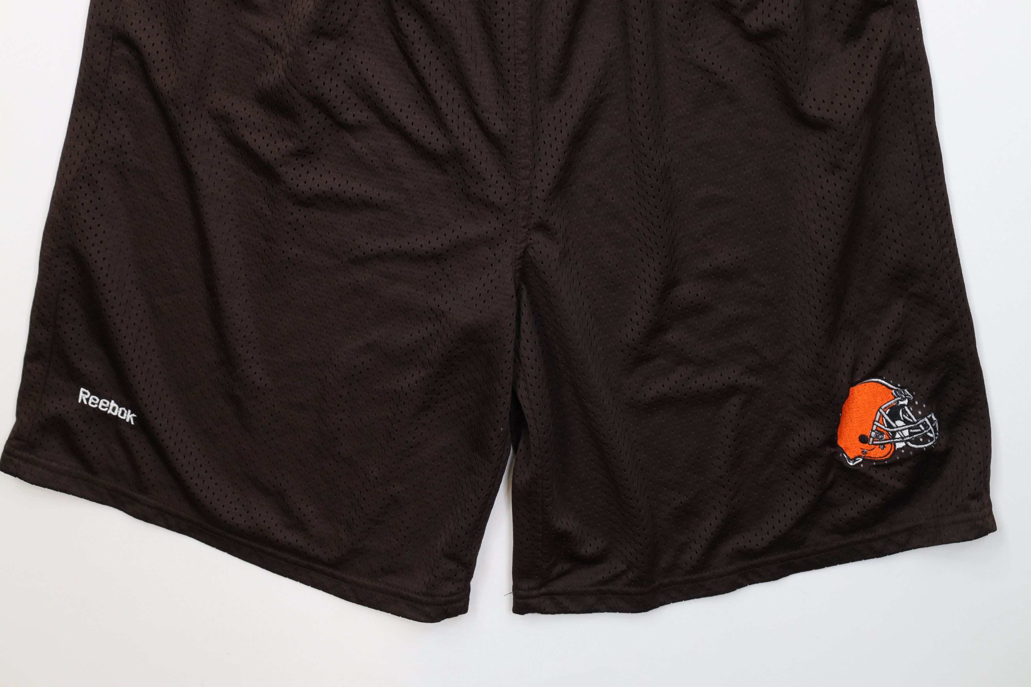 Reebok Vintage Reebok Cleveland Browns Football Shorts Mesh Brown Size US 32 / EU 48 - 4 Thumbnail