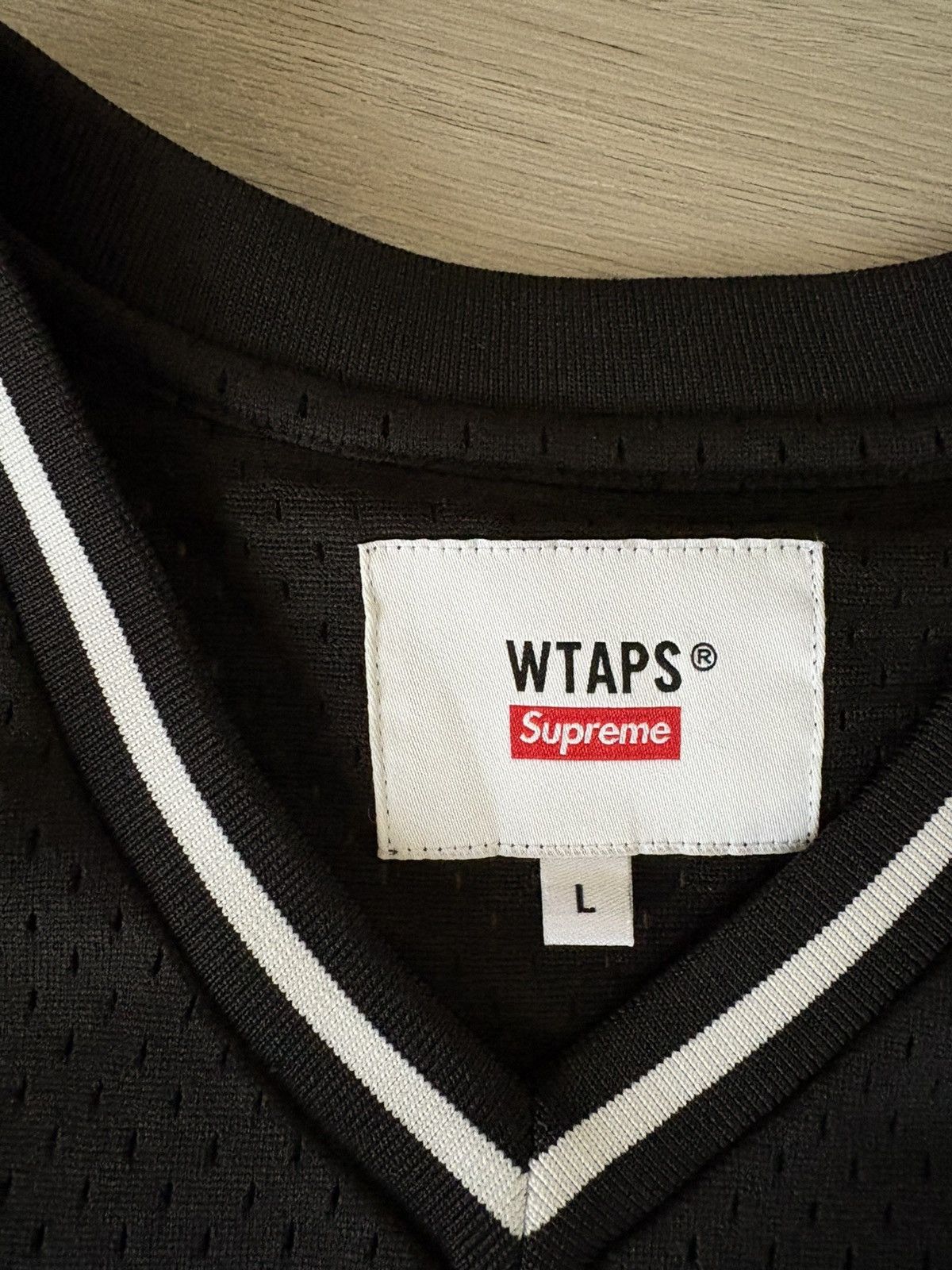 Supreme Supreme WTAPS Mitchell & Ness Hockey Jersey FW21 Black Size US L / EU 52-54 / 3 - 5 Thumbnail