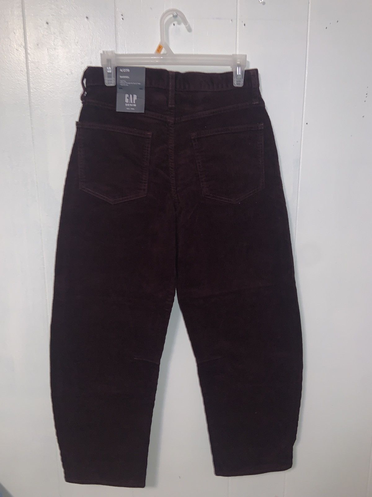 Gap Womens - Barrel Corduroy High Rise Pants - Size 4/27R Size 27" / US 4 / IT 40 - 7 Thumbnail