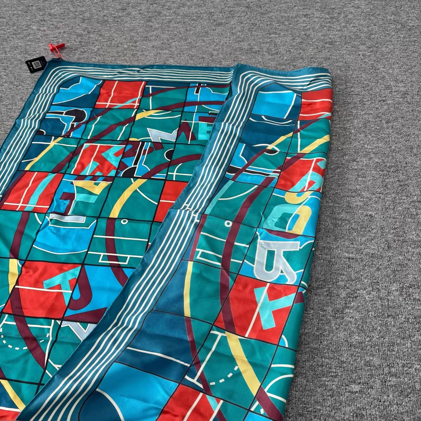 Hysteric Glamour Hermes Logo Color Block Geometric Check Silk Scarf 99 New Size ONE SIZE - 3 Thumbnail