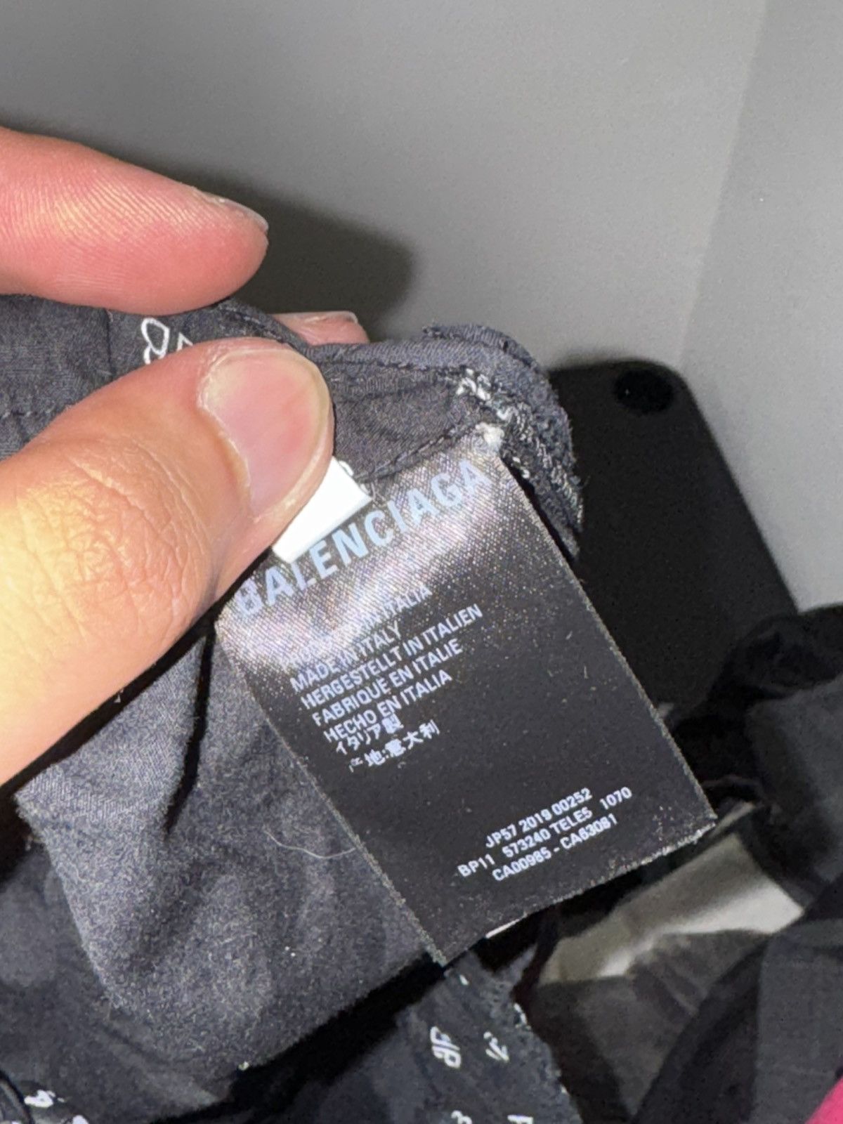 Balenciaga Balenciaga logo all over boxer style shorts in blacj Size US 30 / EU 46 - 6 Thumbnail