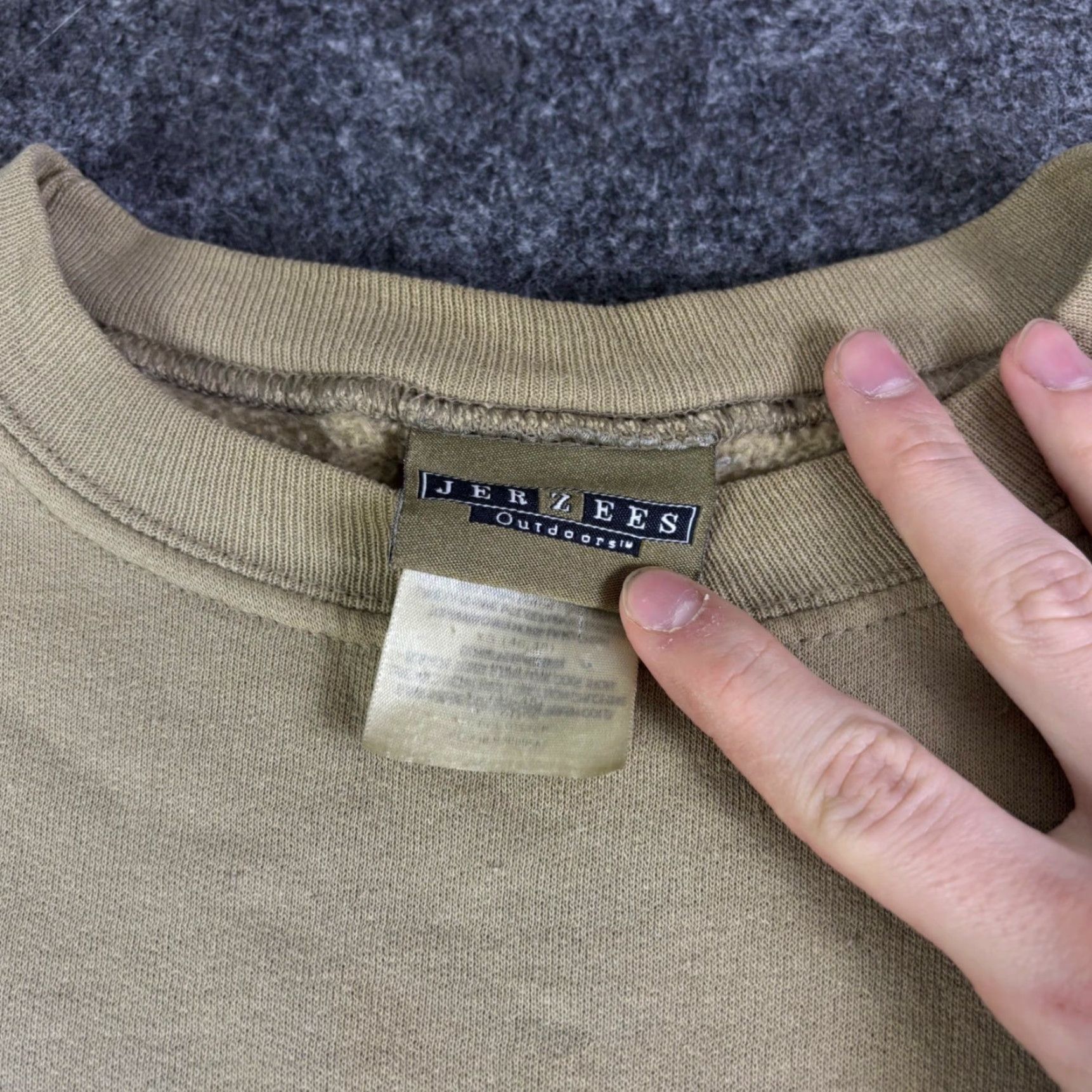 Jerzees VINTAGE Jerzees Sweatshirt Mens XL Tan Deer Graphic Crewneck 1986 Jerzees Mossy Oak Crew Neck Graphic Print Hunting 1990s Beige Mossy Oak Deer Mens XL Size US XL / EU 56 / 4 - 6 Thumbnail