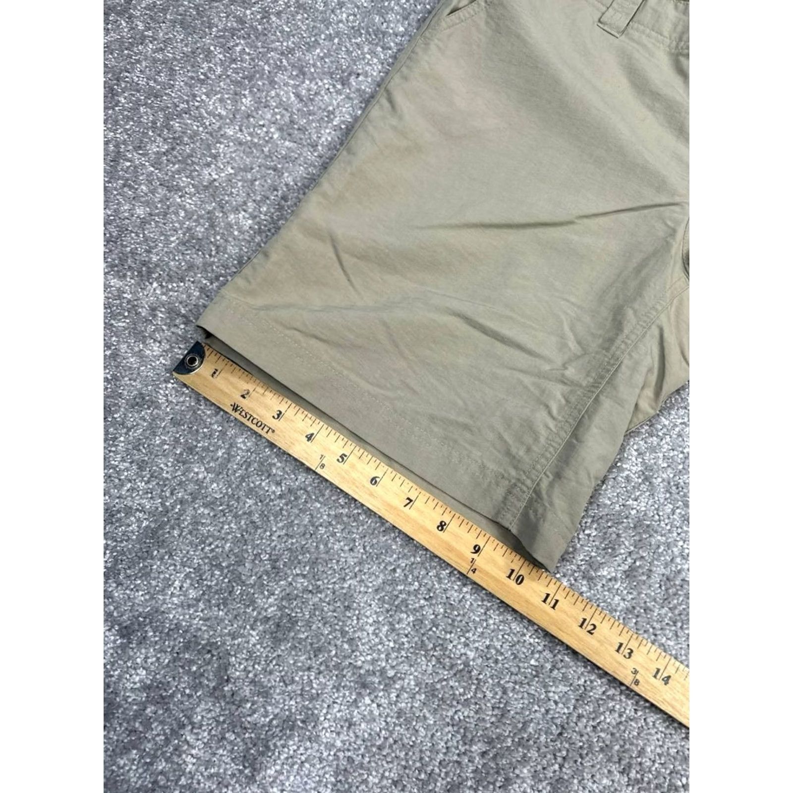 The North Face The North Face Project Shorts Womens 4 Gray Logo Mid Rise Inner Drawstring Size 27" / US 4 / IT 40 - 4 Thumbnail