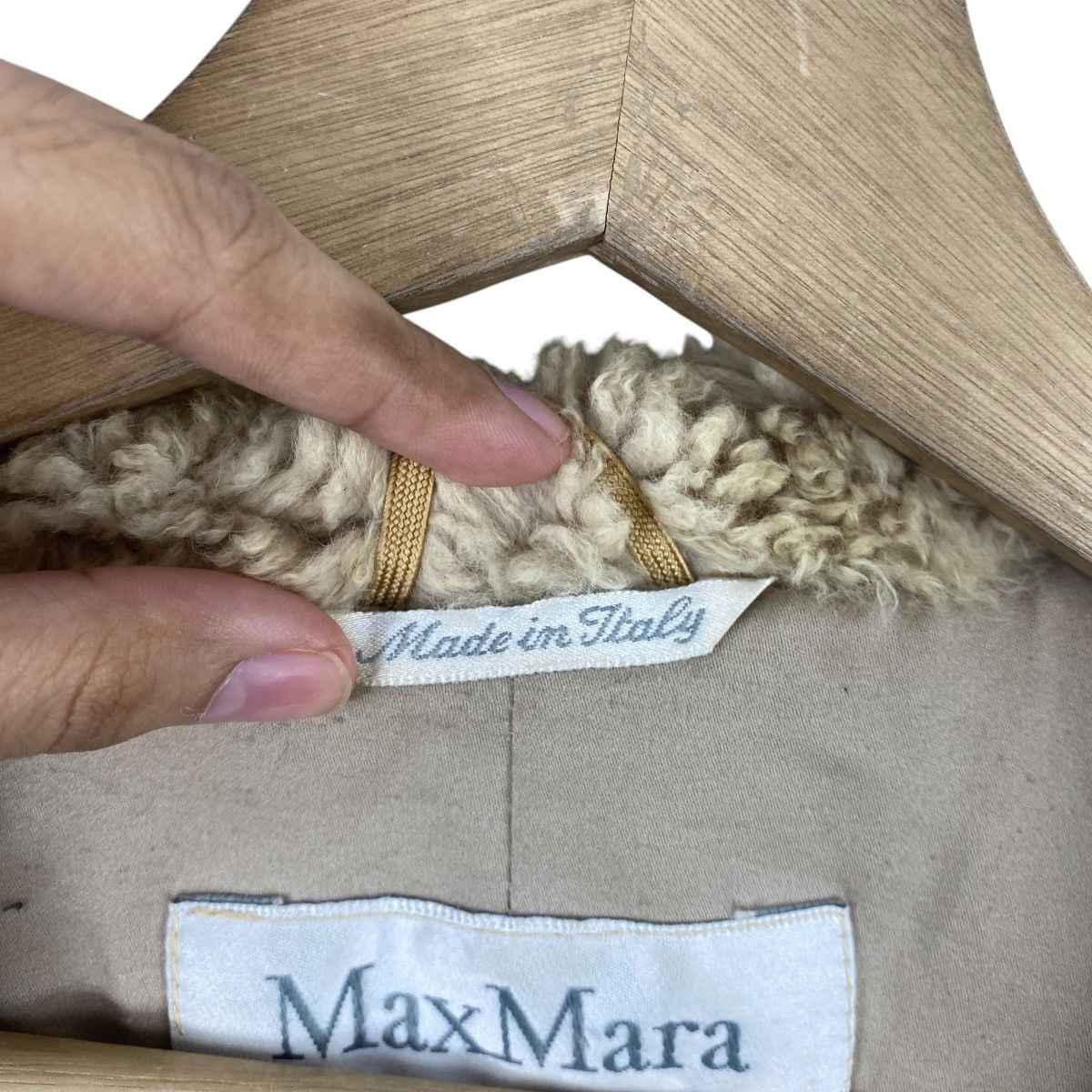 Max Mara Vintage MAXMARA Puffer Jacket Faux Fur Collar Double Size M / US 6-8 / IT 42-44 - 15 Thumbnail