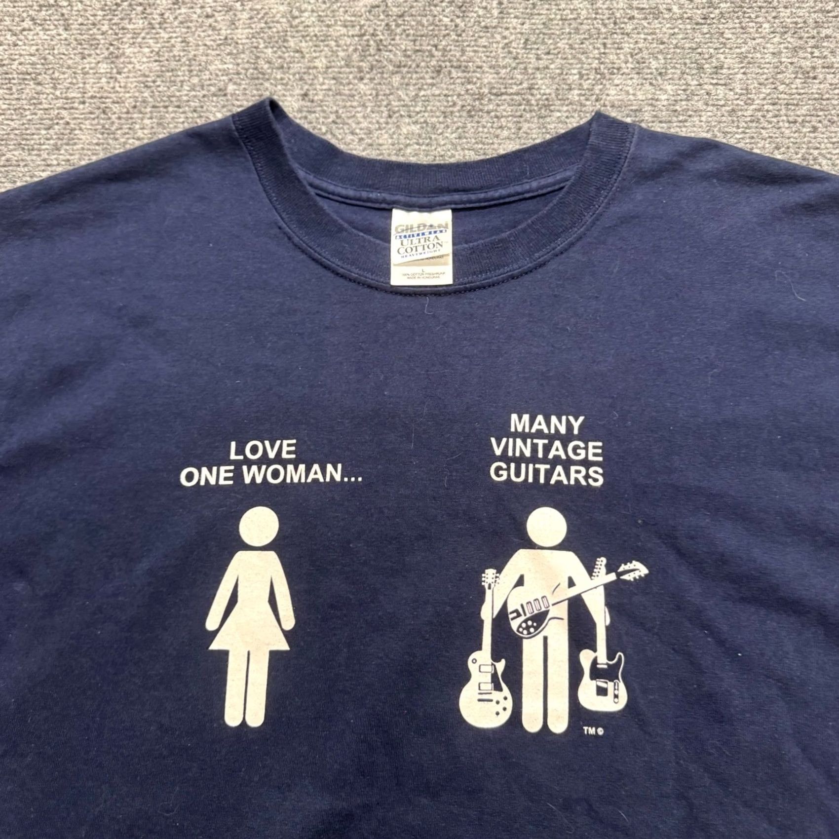 Gildan VINTAGE Gildan Heavy Cotton T Shirt Men L Navy Blue Y2K 90s VTG Guitar T-shirt Mens L Blue Size US L / EU 52-54 / 3 - 6 Thumbnail