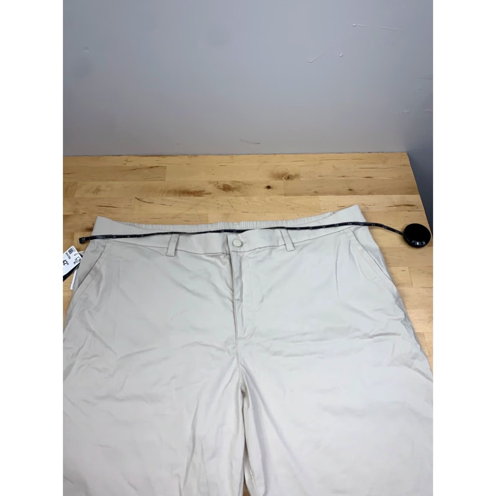 Adidas Adidas Men’s Go-to 5-Pocket Beige Golf Shorts PrimeGreen Size 42 #9372 Size US 42 / EU 58 - 3 Thumbnail