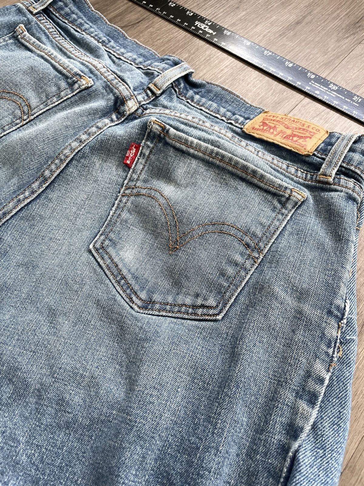 Levi's Levi’s “Custom NYC” Regular Fit Denim Shorts (Sz.27) Size 27" / US 4 / IT 40 - 7 Thumbnail