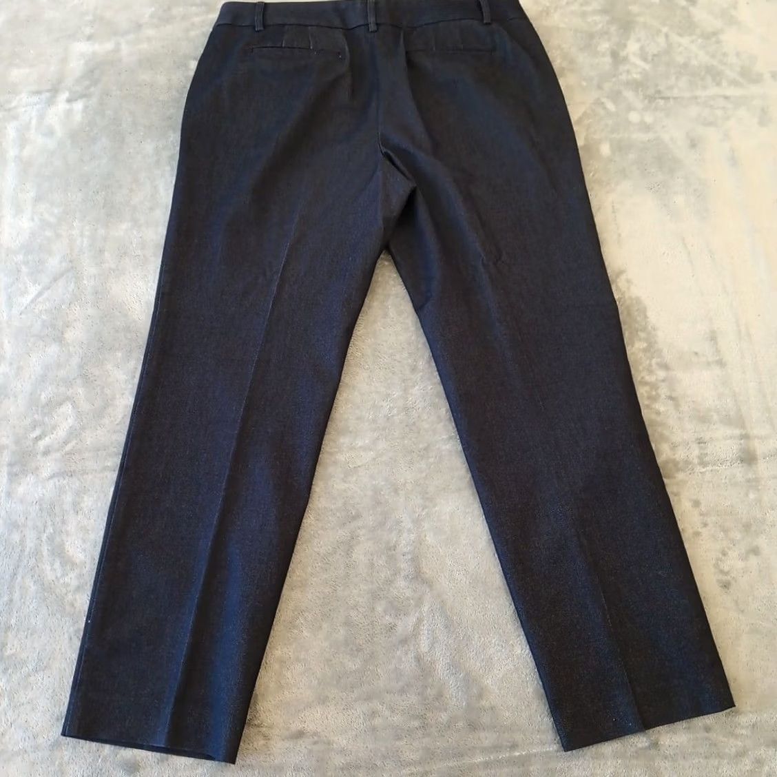 Talbots Talbots Dress Pants Womens Size 14 Blue Cotton Blend Twill Pockets 37x29.5 Dress Pants Womens Navy Blue Cotton Blend Twill Front Pockets 37x29.5 Size 36" / US 14 / IT 50 - 6 Thumbnail