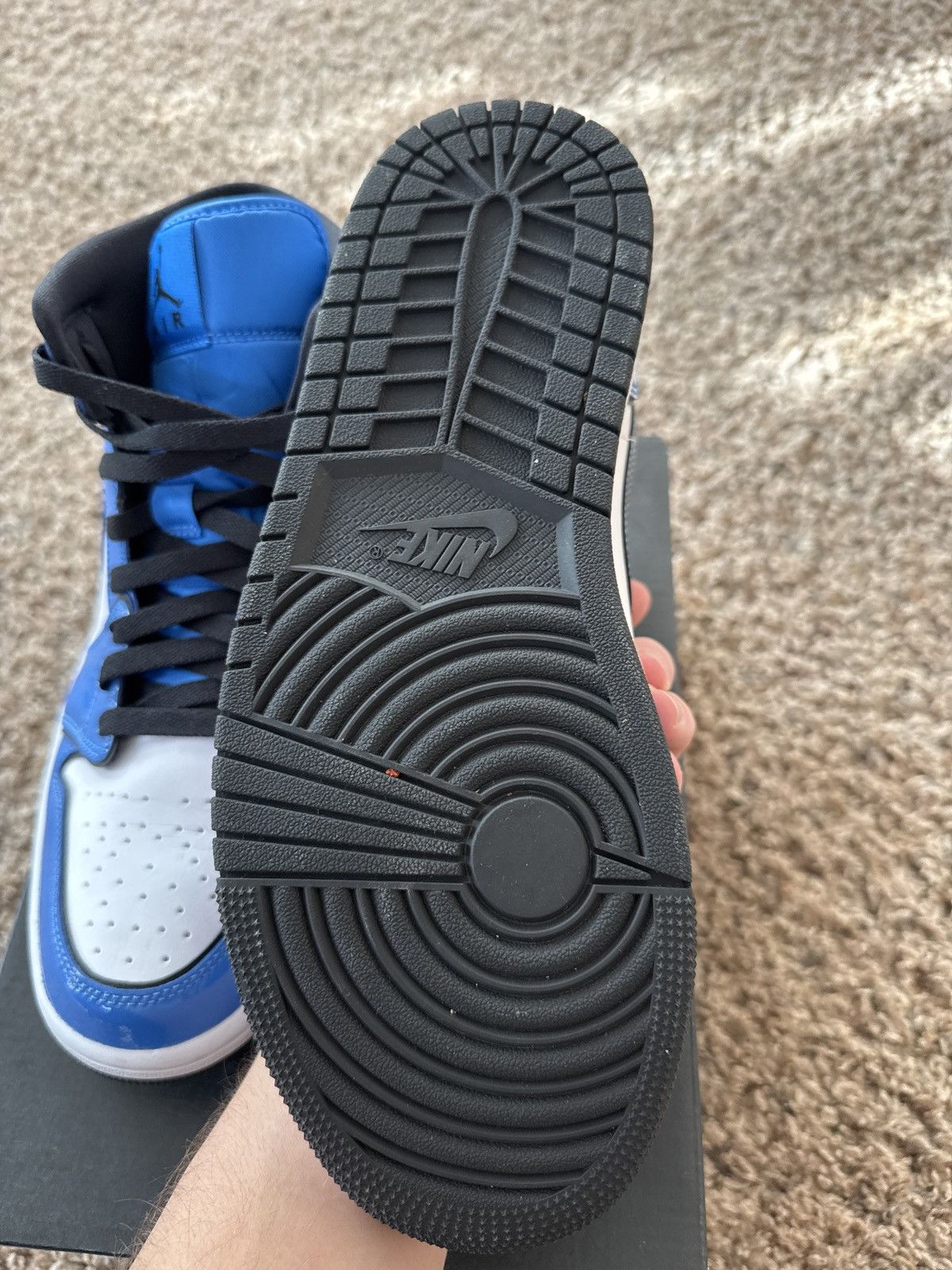 Jordan Brand Signal blue Jordan 1 mid Size US 9 / EU 42 - 4 Thumbnail