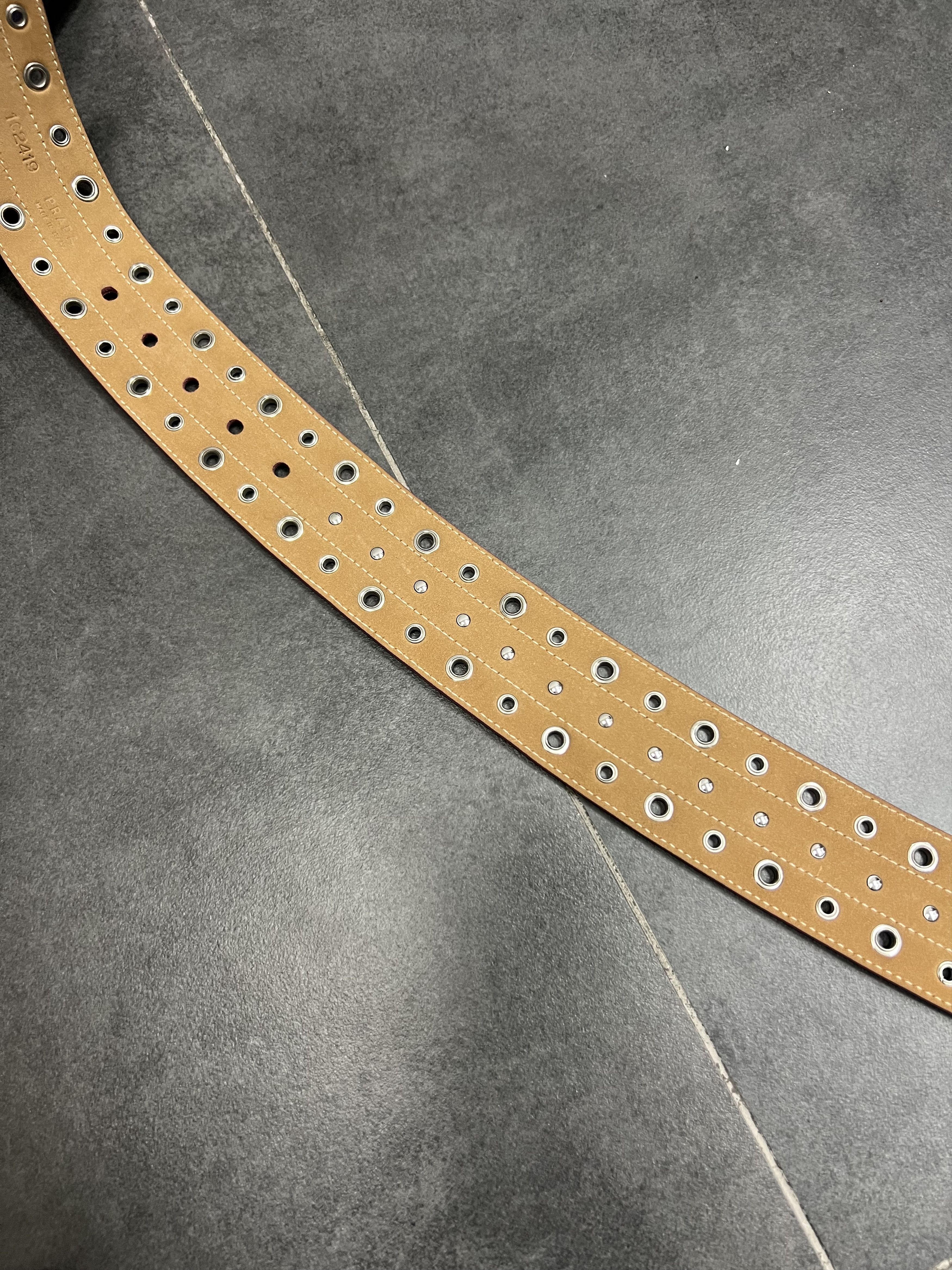 Prada Prada pink suede y2k Leather Belt Size ONE SIZE - 10 Thumbnail
