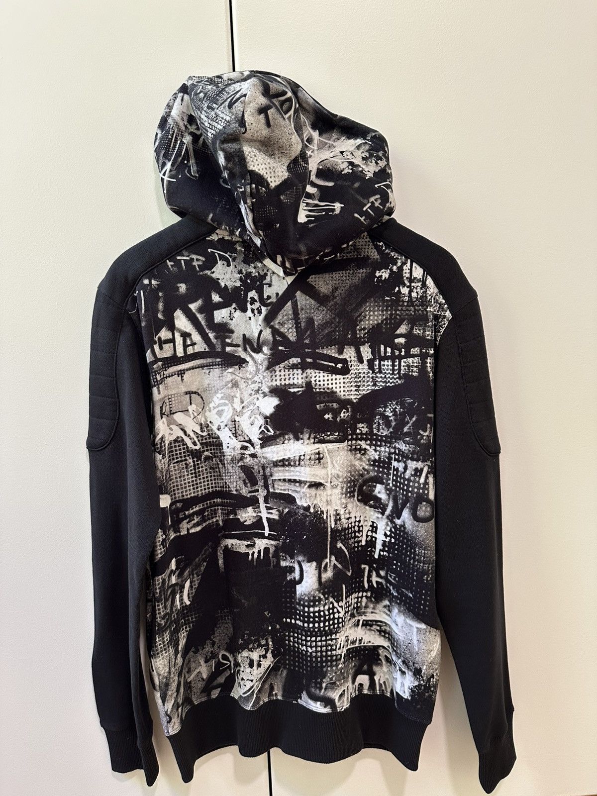 Balmain Balmain Graffiti Zipup Hoodie Size US M / EU 48-50 / 2 - 3 Thumbnail