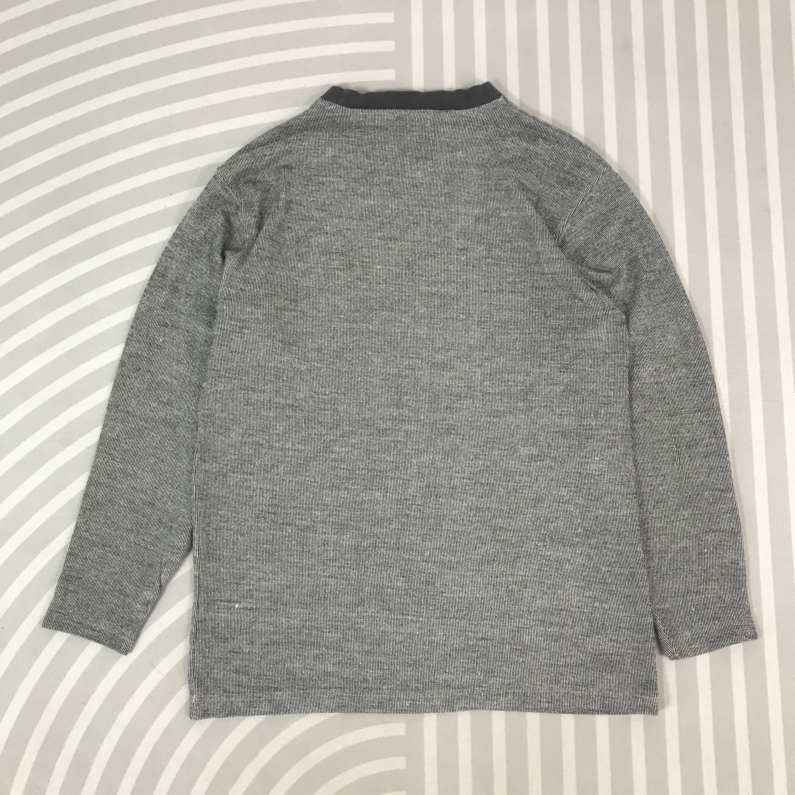 Guess Vintage Guess Jeans Striped long sleeve T-shirt Size US M / EU 48-50 / 2 - 6 Thumbnail
