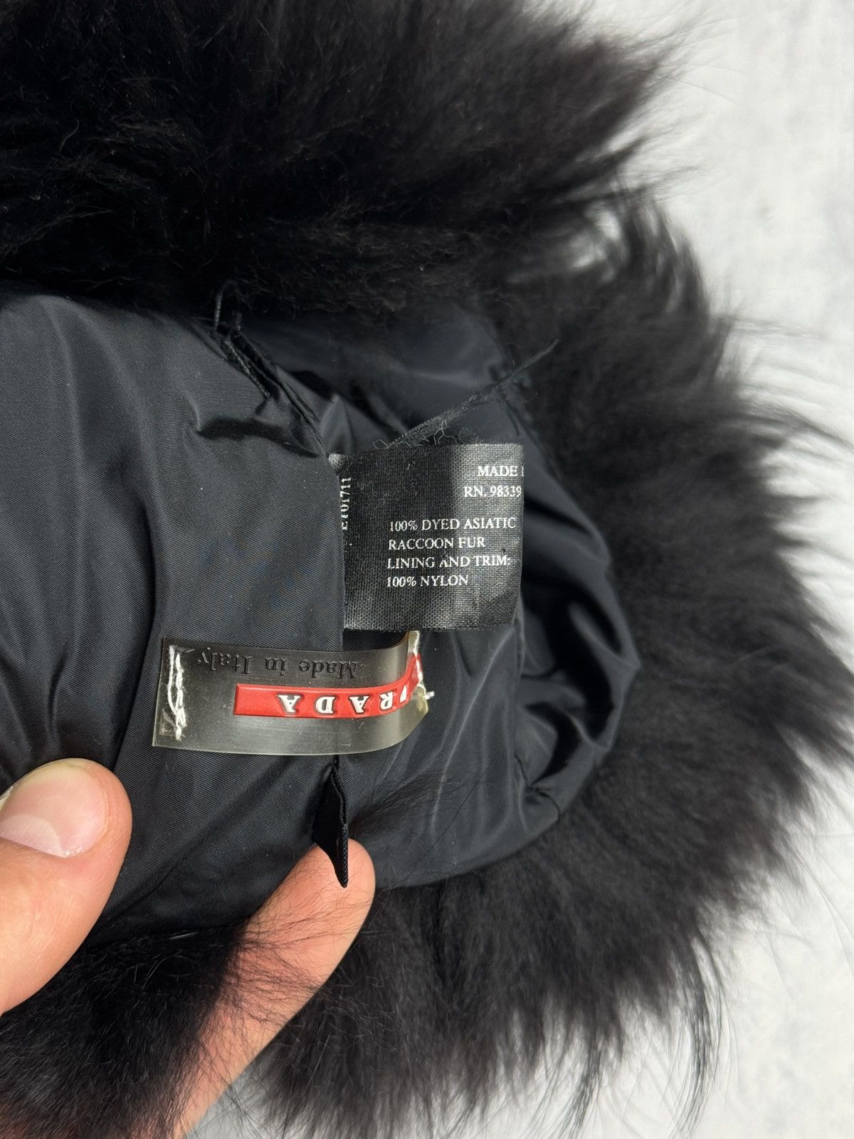 Prada Prada FW03 Asiatic Raccoon Real Fur Trapper Ushanka Hat Cap Size ONE SIZE - 15 Thumbnail