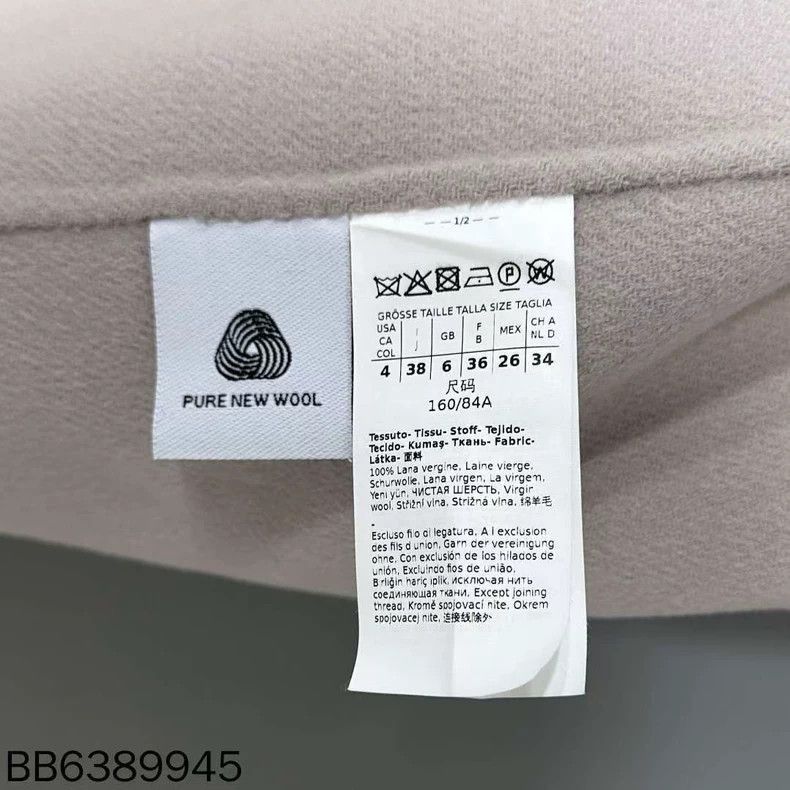 Other maxmara wool bathrobe coat in light gray-2508 Size US M / EU 48-50 / 2 - 4 Thumbnail
