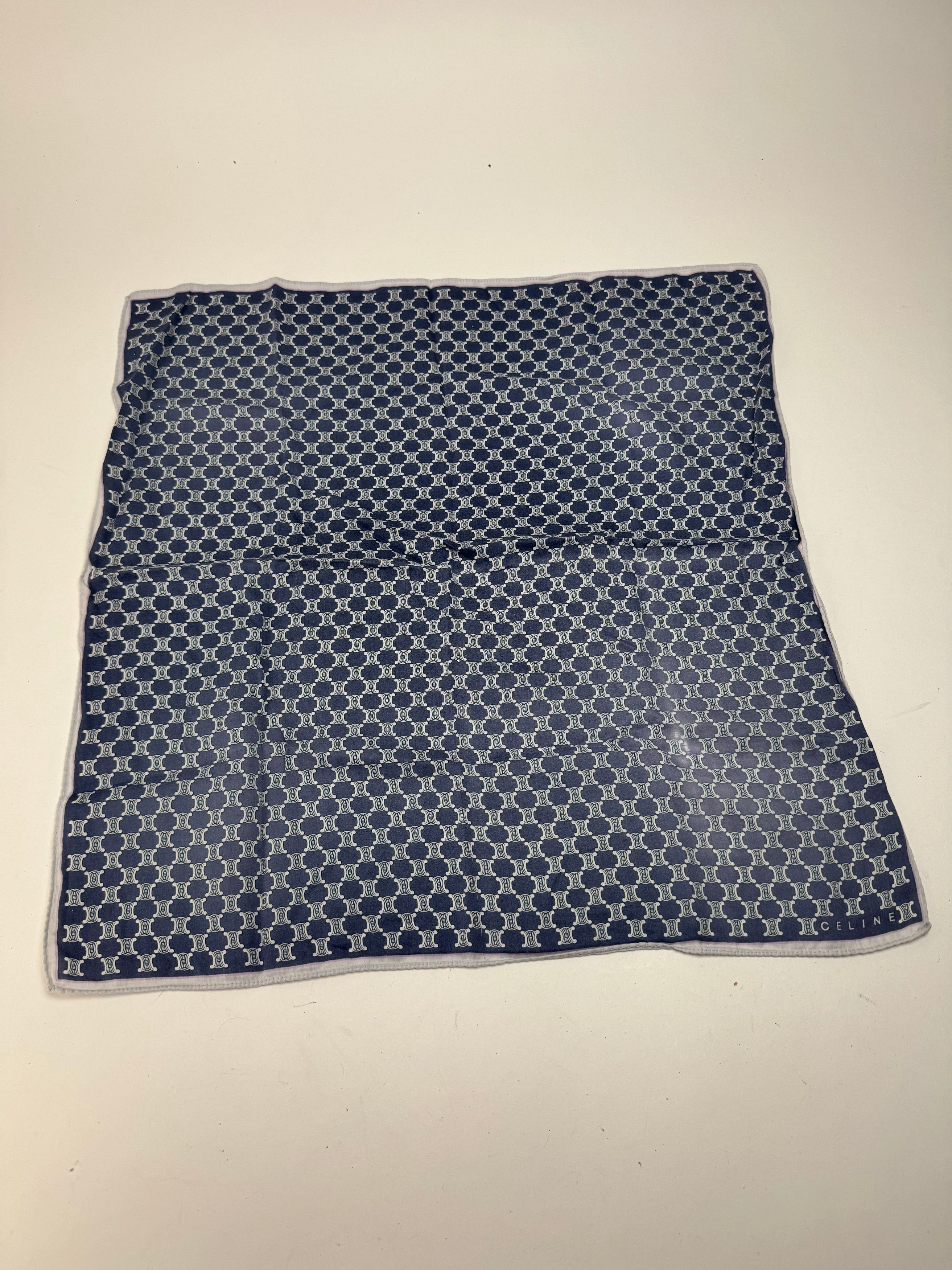Vintage Paris Triumphe monogram scarf navy white