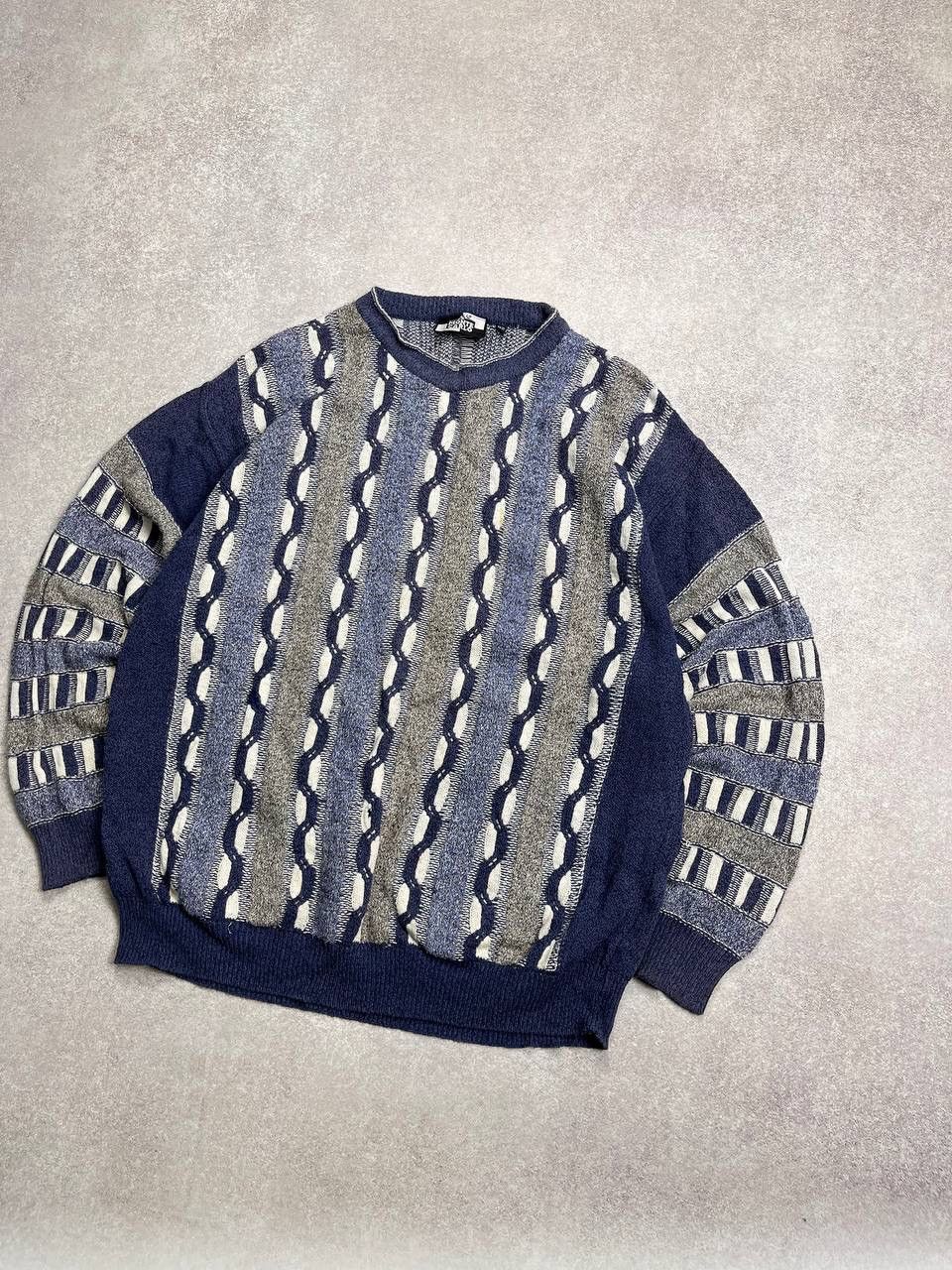 Vintage Vintage Coogi Style Abstract Grunge Sweater L Size US L / EU 52-54 / 3 - 2 Thumbnail