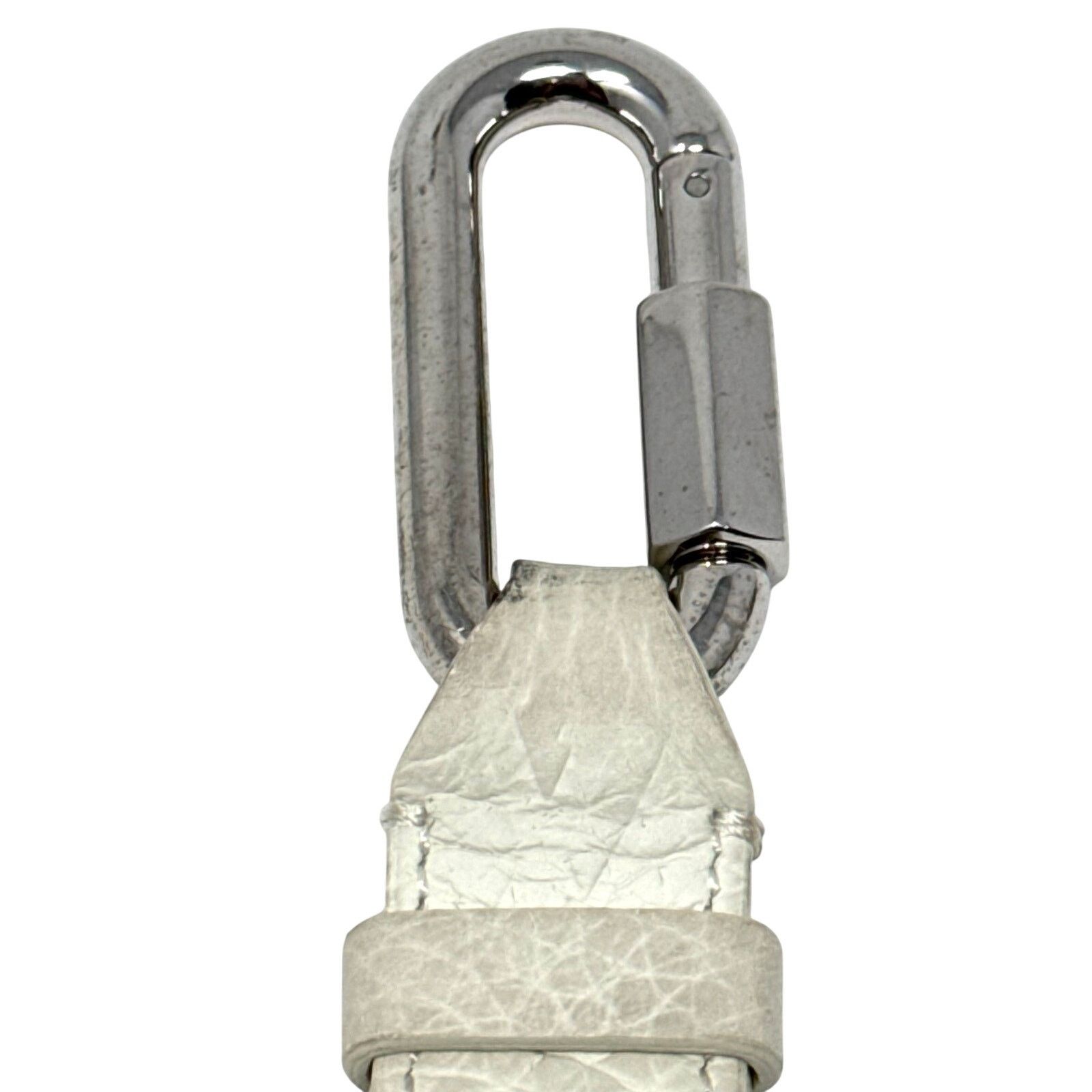 Louis Vuitton Louis Vuitton Monogram Keychain Size ONE SIZE - 9 Thumbnail