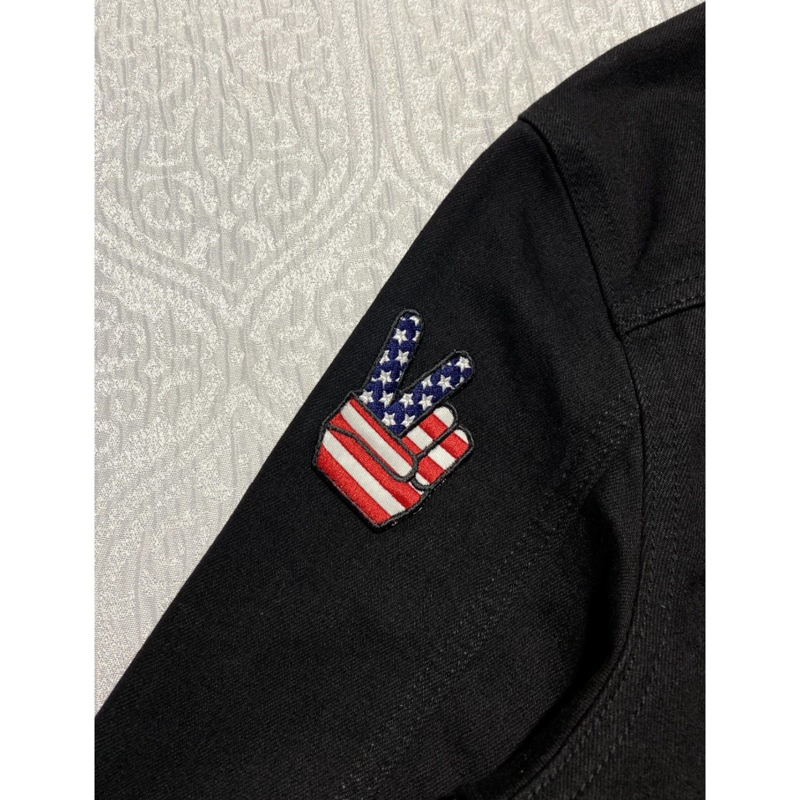 Levi's Levi's Premium Trucker Jacket Large Black Denim Guitar Flower Back Patch Mens Size US L / EU 52-54 / 3 - 6 Thumbnail