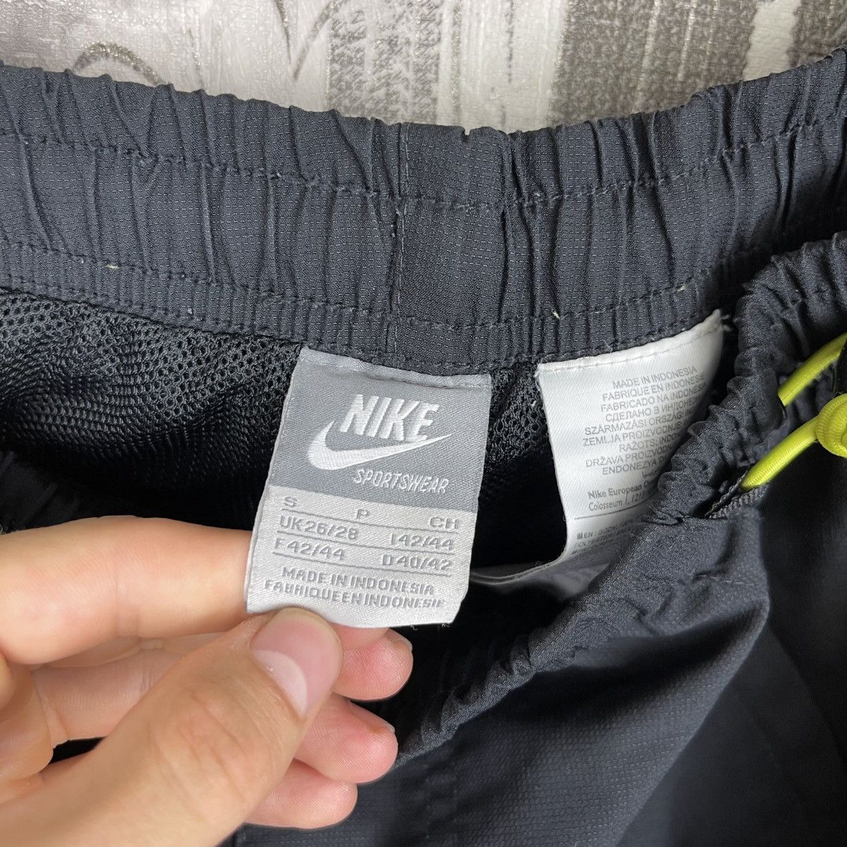 Nike Vintage nike track pants y2k gorpcore sweatpants parachute Size US 31 - 7 Thumbnail