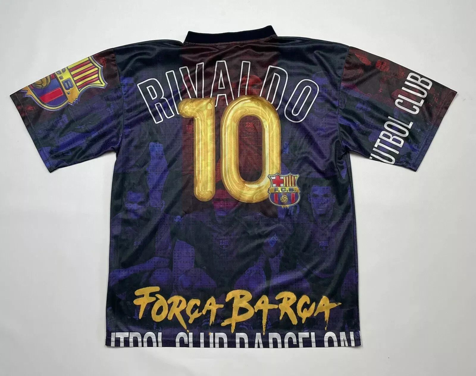 Vintage VINTAGE FC BARCELONA FUN JERSEY SHIRT RIVALDO FORCA BARCA Size US L / EU 52-54 / 3 - 2 Thumbnail