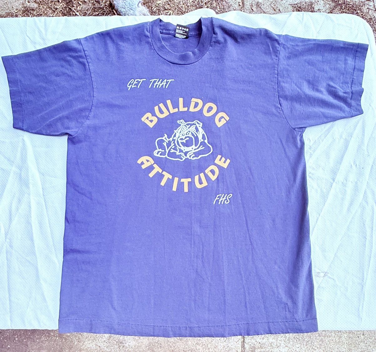 Fruit Of The Loom VINTAGE 90s FOTL SINGLE STITCH BULLDOG TEE XL Size US XL / EU 56 / 4 - 1 Thumbnail
