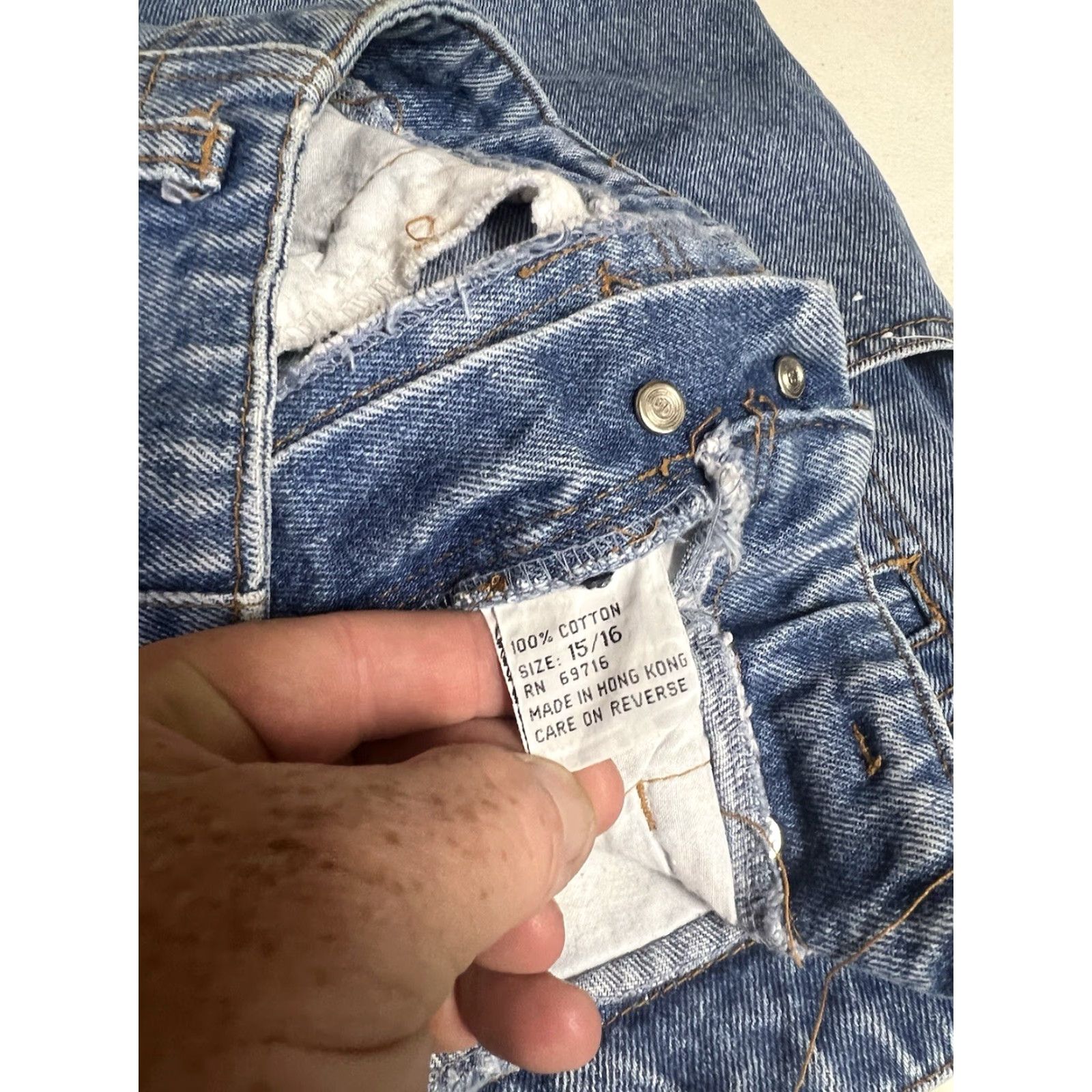 Jordache VINTAGE Jordache Denim Jean Long Skirt 15/16 Women Blue Cotton High Rise Pockets Zipper Slit 80s 90s Functional Condition: See Photos Size 36" / US 14 / IT 50 - 5 Thumbnail