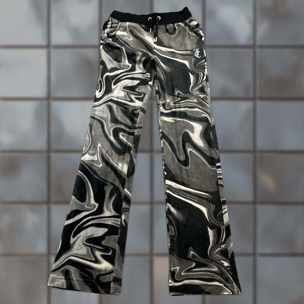 Juicy Couture Juicy Couture Womens Velour Joggers XS Black Marbled Spellout Jewels Velour Joggers Wom ens XS Black Juicy Couture Adult Regular Fit Trousers Size 26" / US 2 / IT 38 - 1 Thumbnail